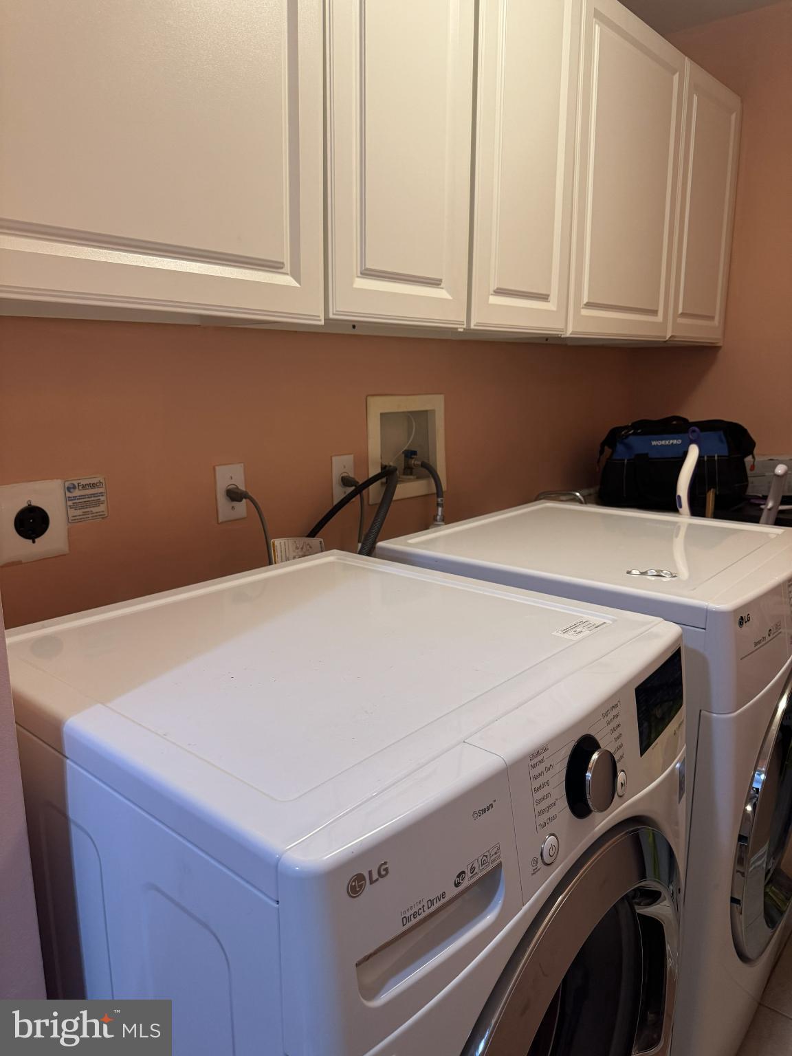 LONGFORD CROSSING - Residential