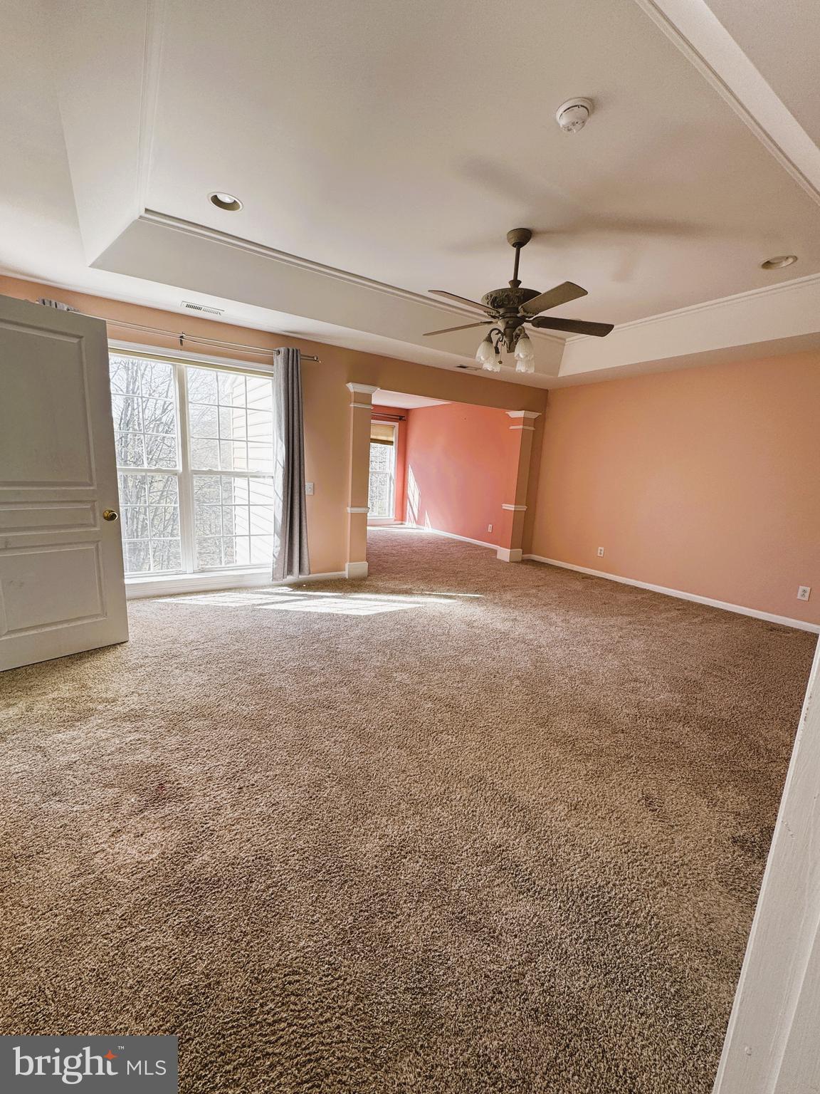 LONGFORD CROSSING - Residential