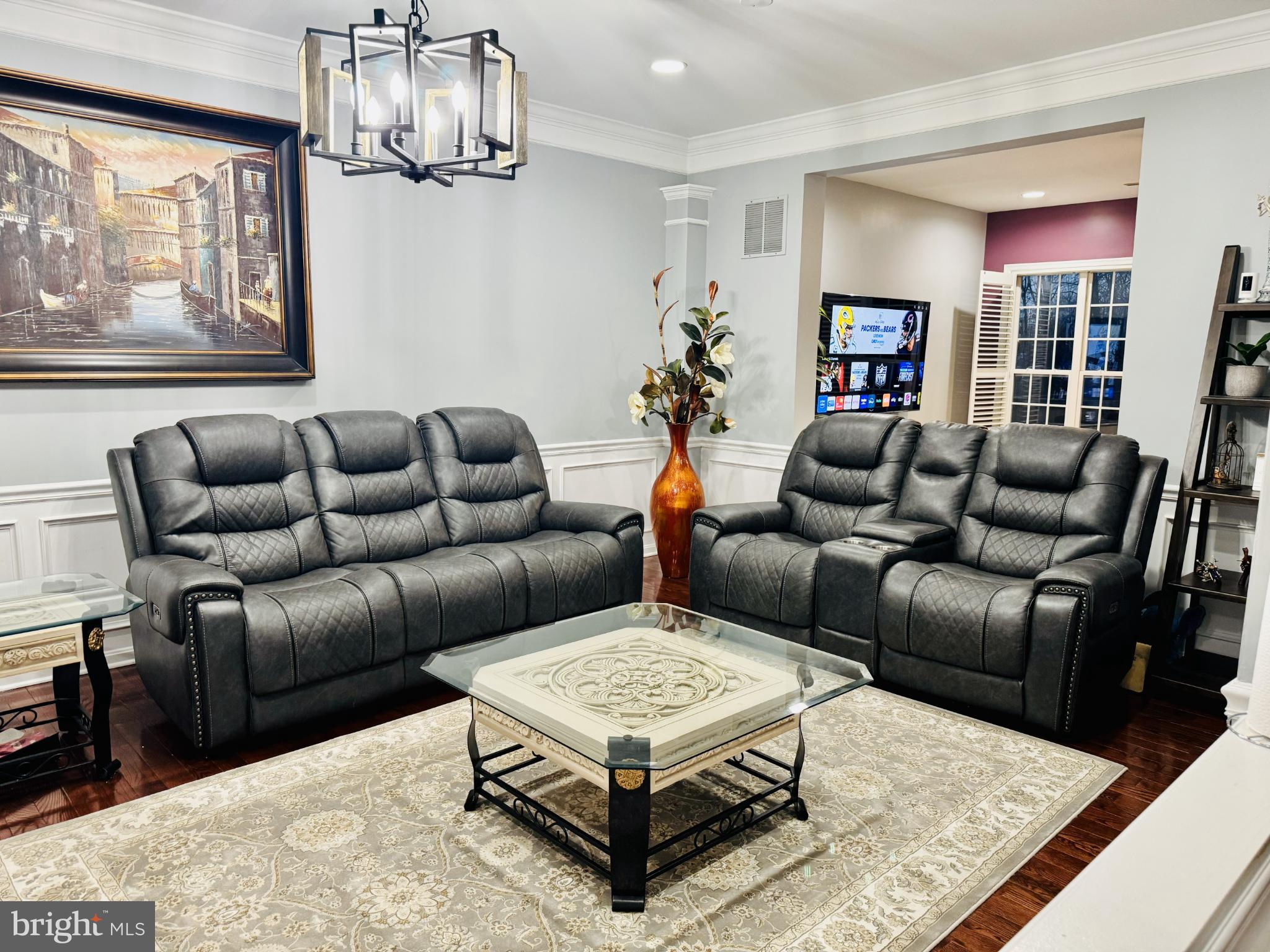 LONGFORD CROSSING - Residential