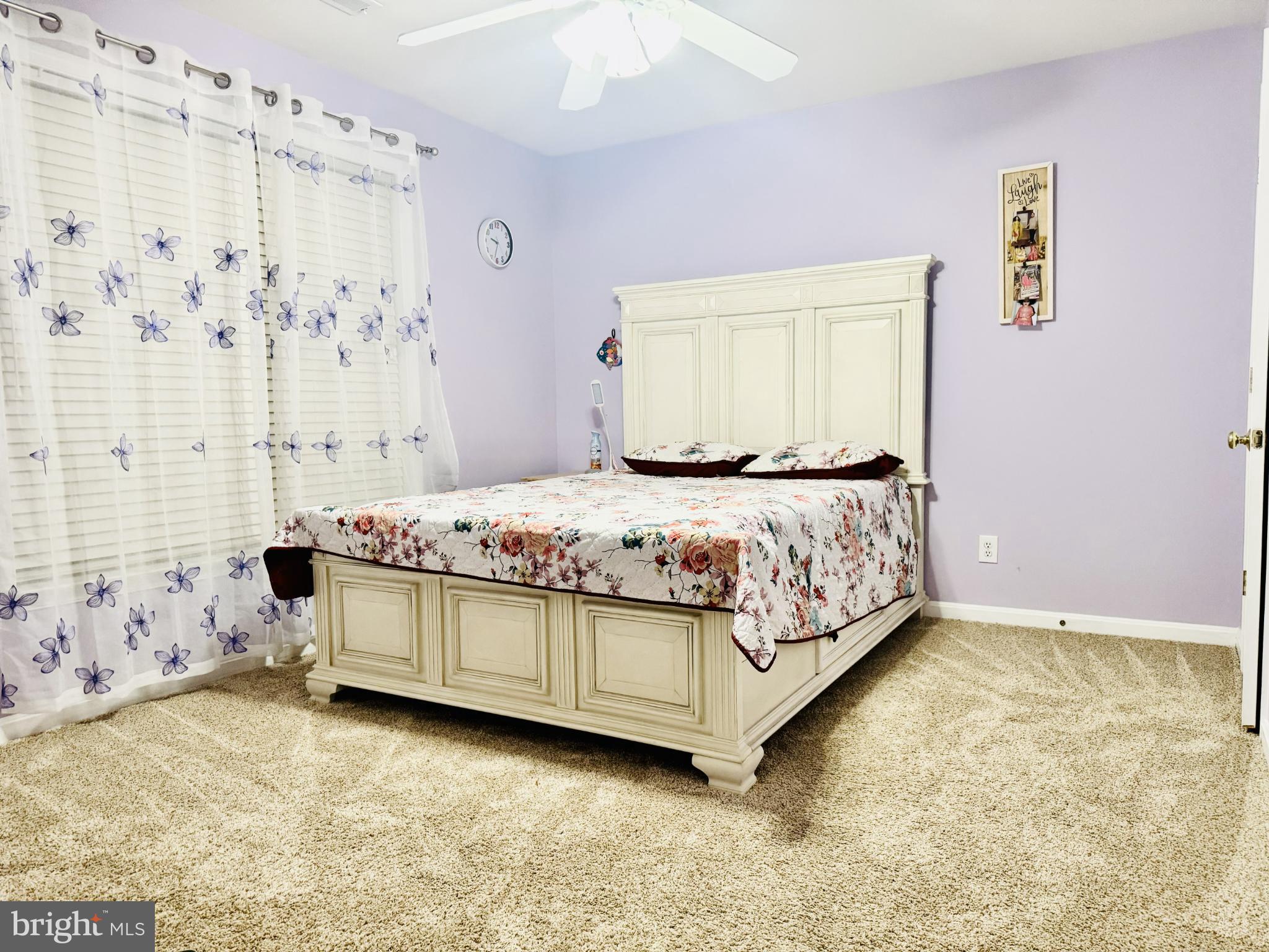 LONGFORD CROSSING - Residential