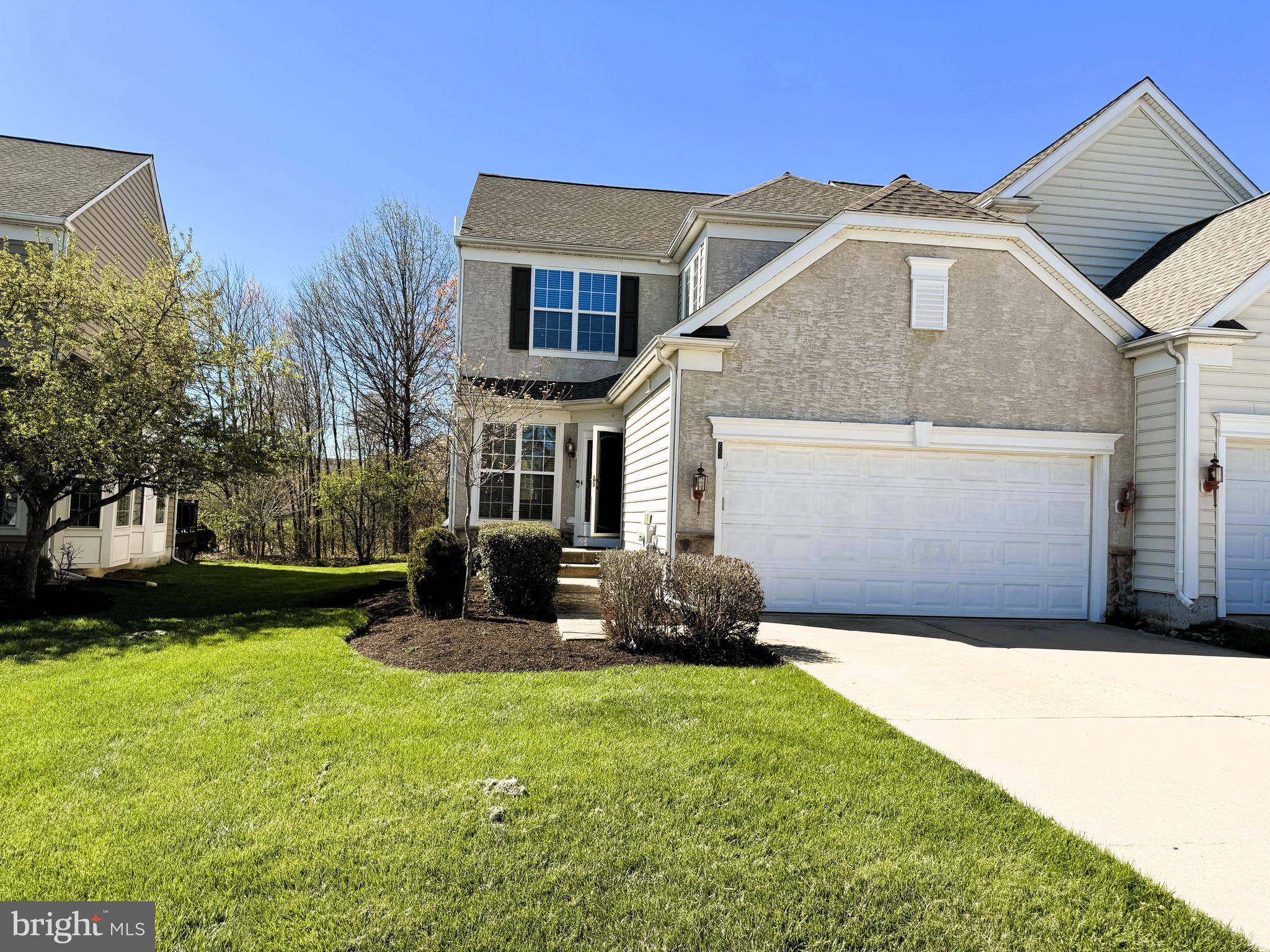 LONGFORD CROSSING - Residential