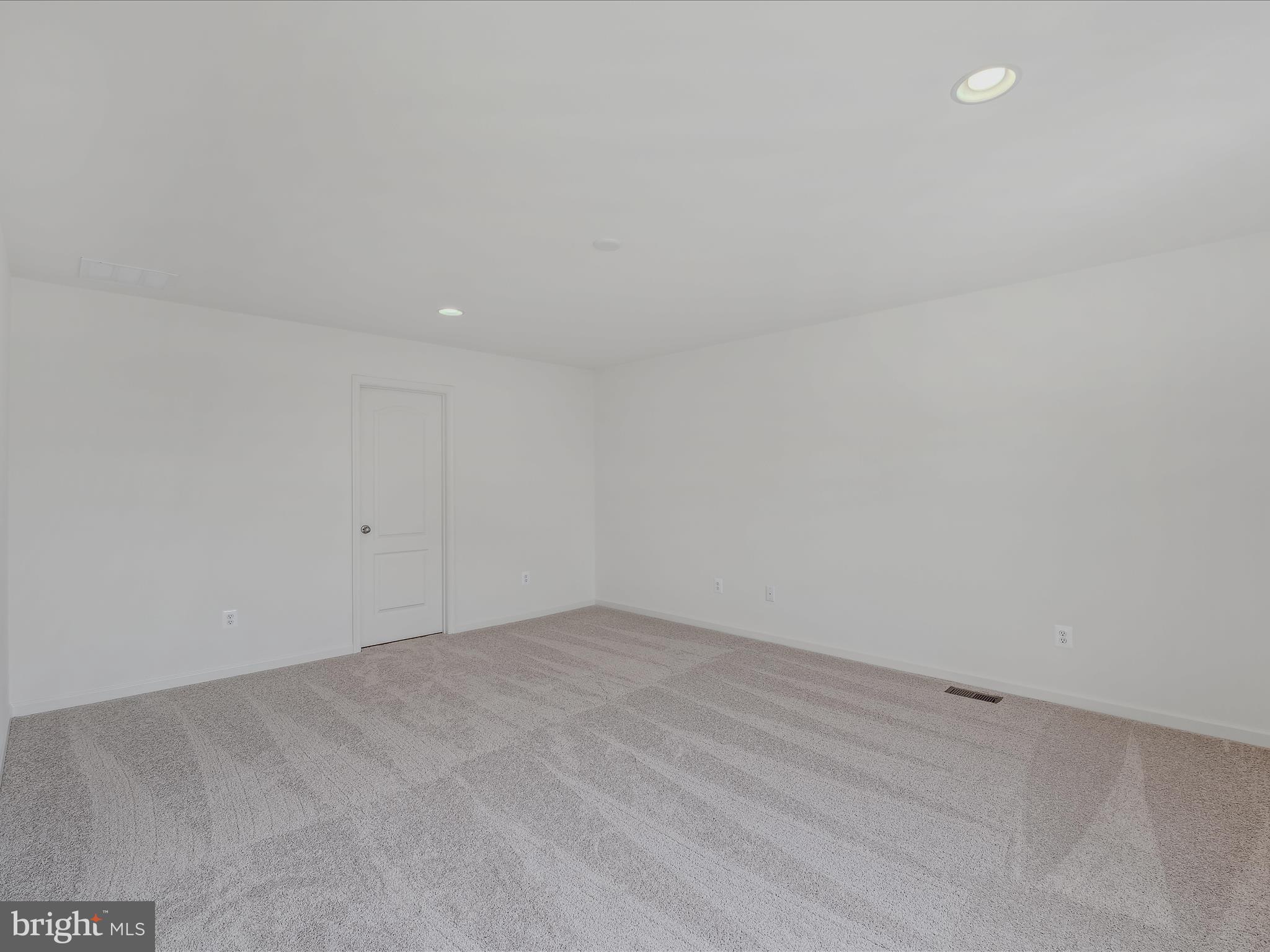 OVERLOOK AT RIVERSIDE - Residential Lease