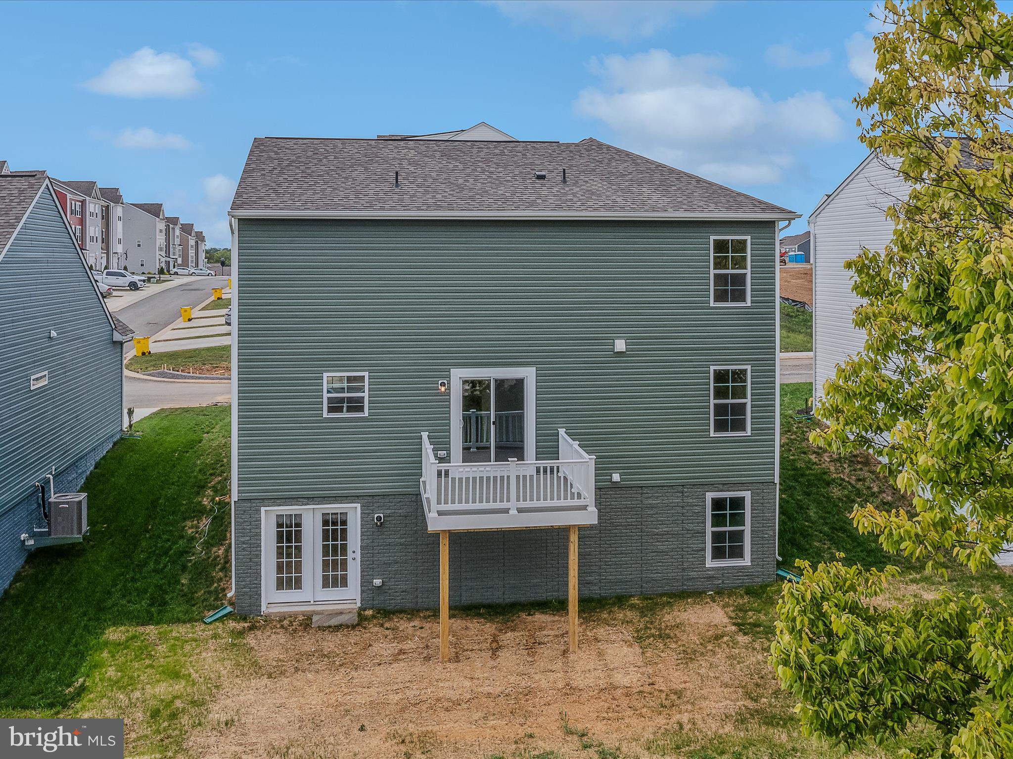 OVERLOOK AT RIVERSIDE - Residential Lease