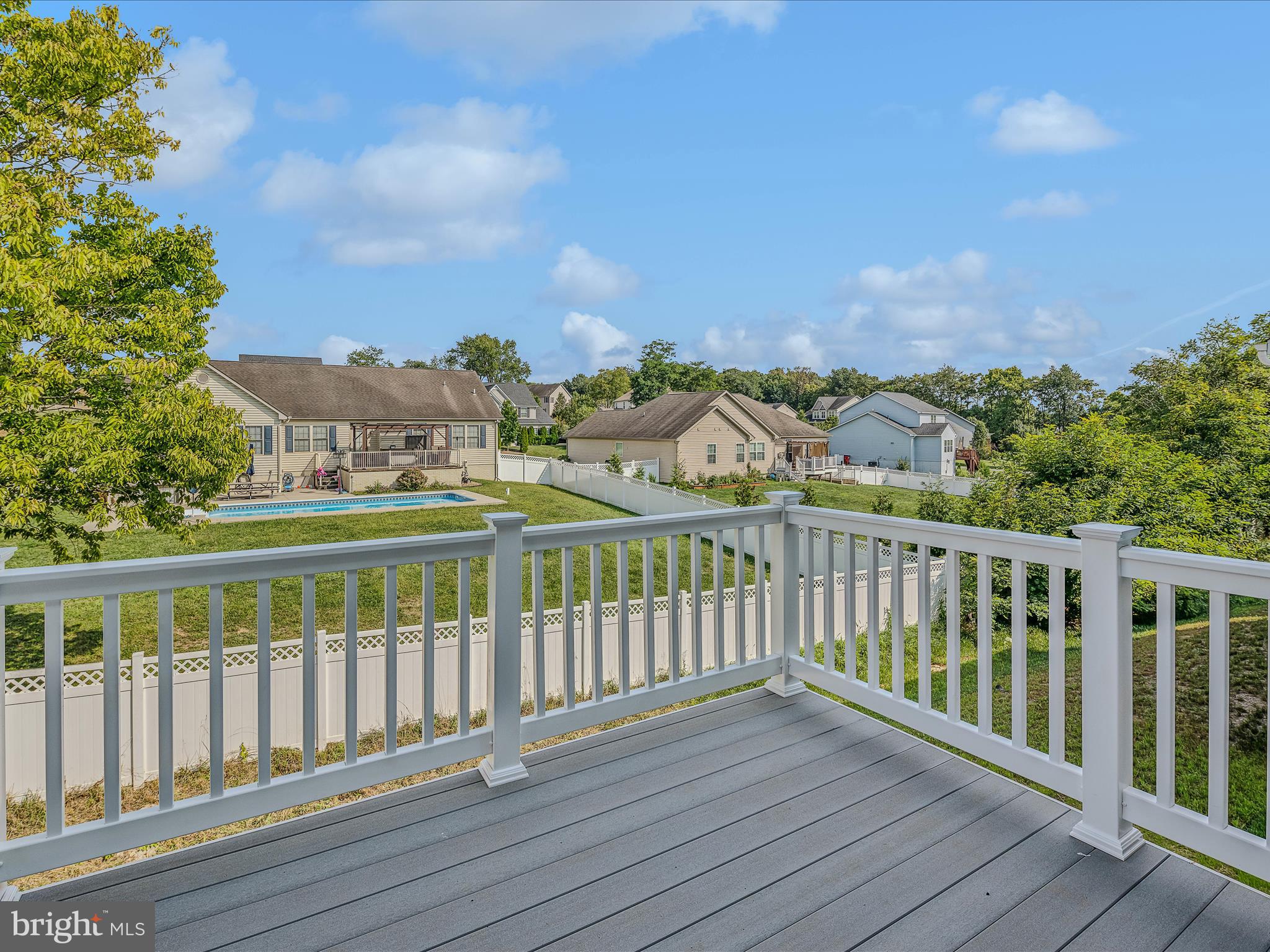 OVERLOOK AT RIVERSIDE - Residential Lease