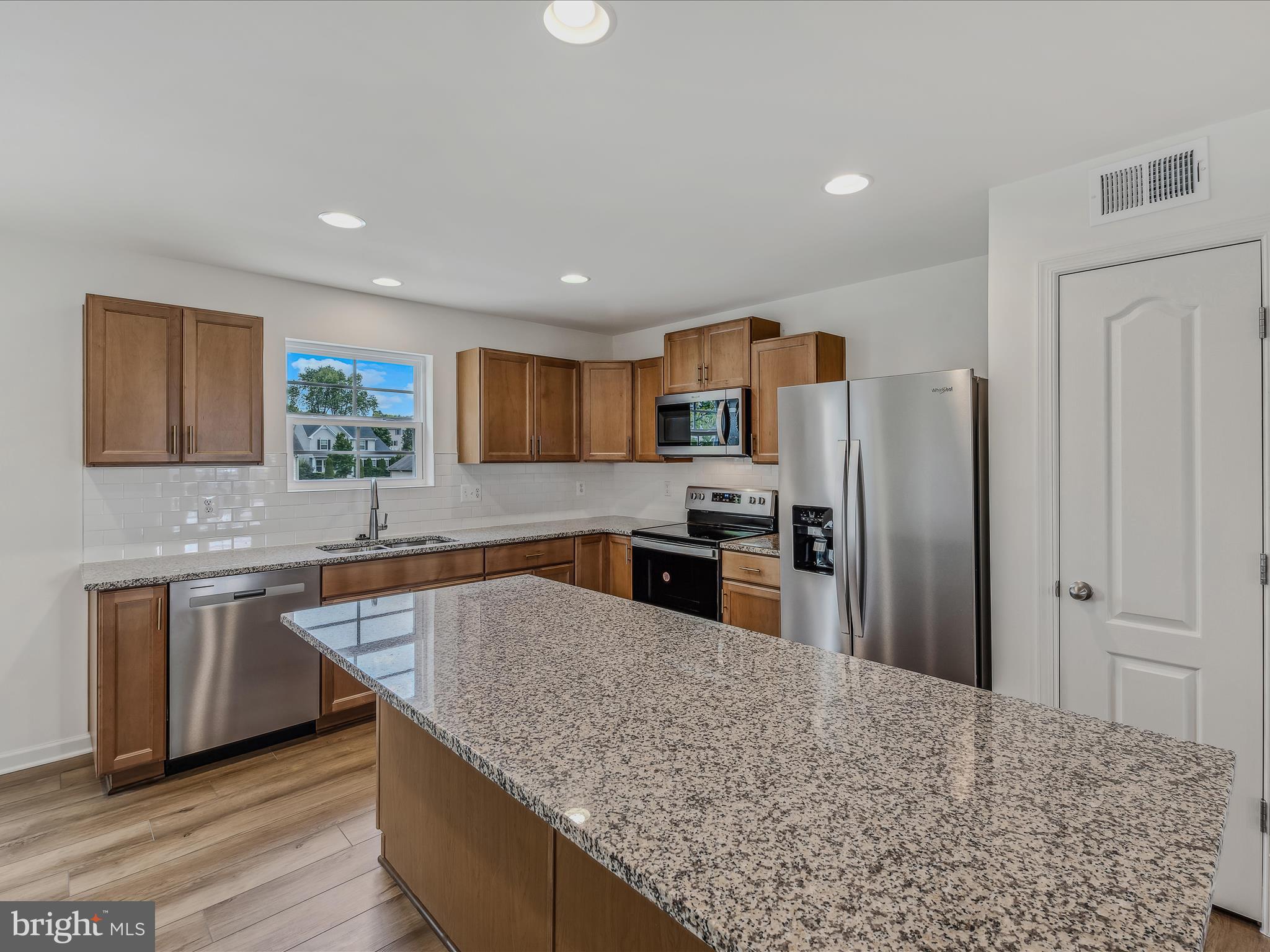 OVERLOOK AT RIVERSIDE - Residential Lease