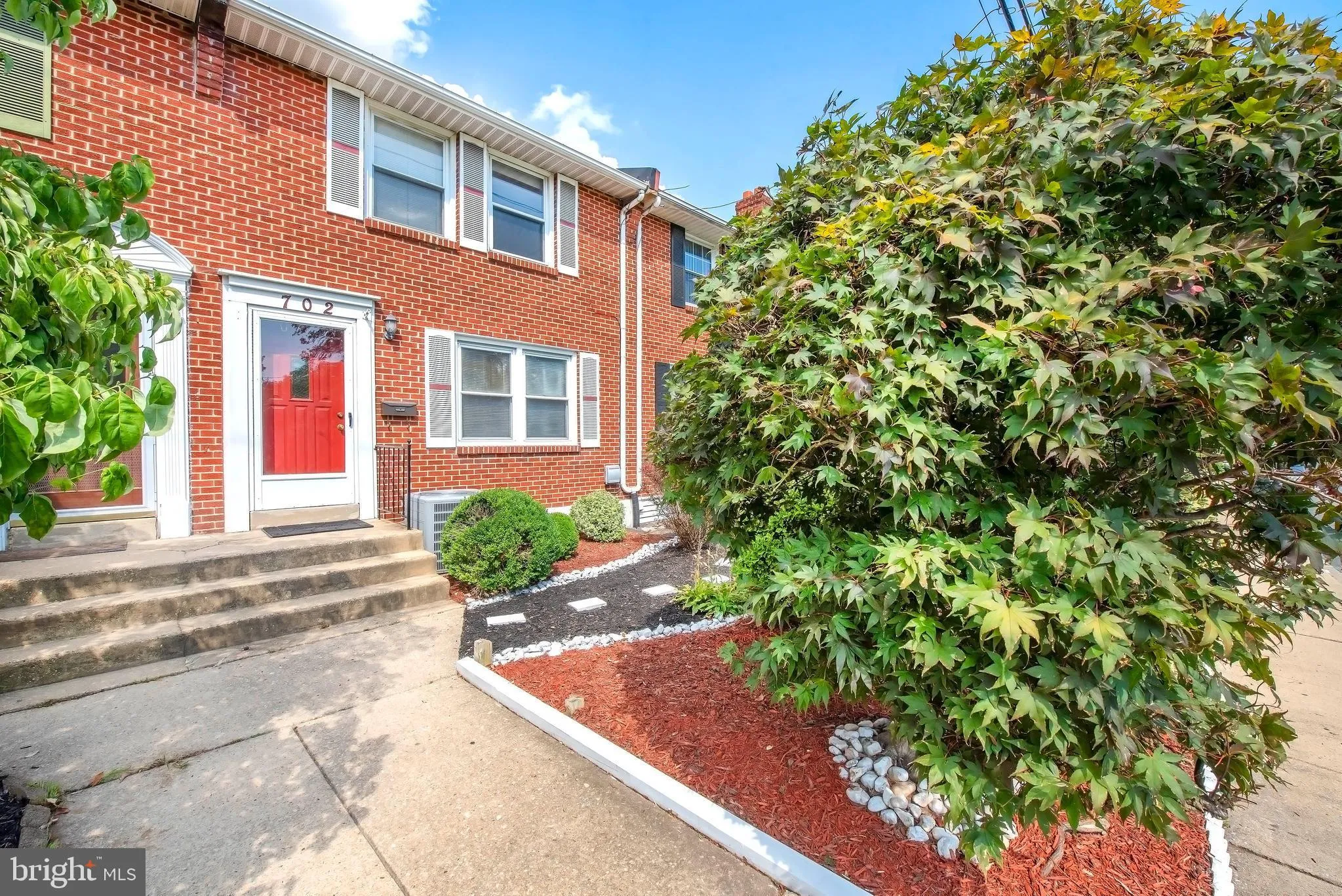 702 N Dupont Road, Wilmington, DE 19804