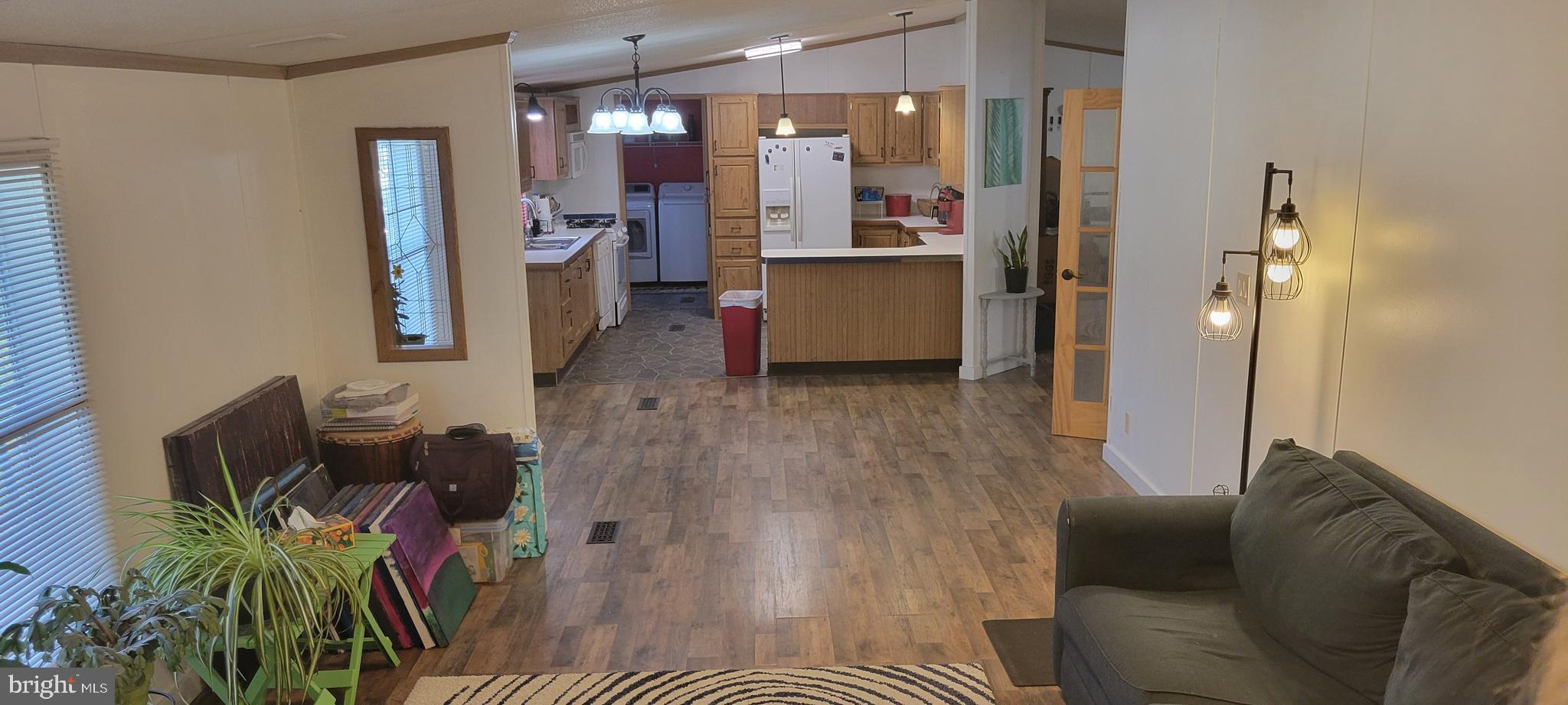 PLEASANT HILLS TR - Residential