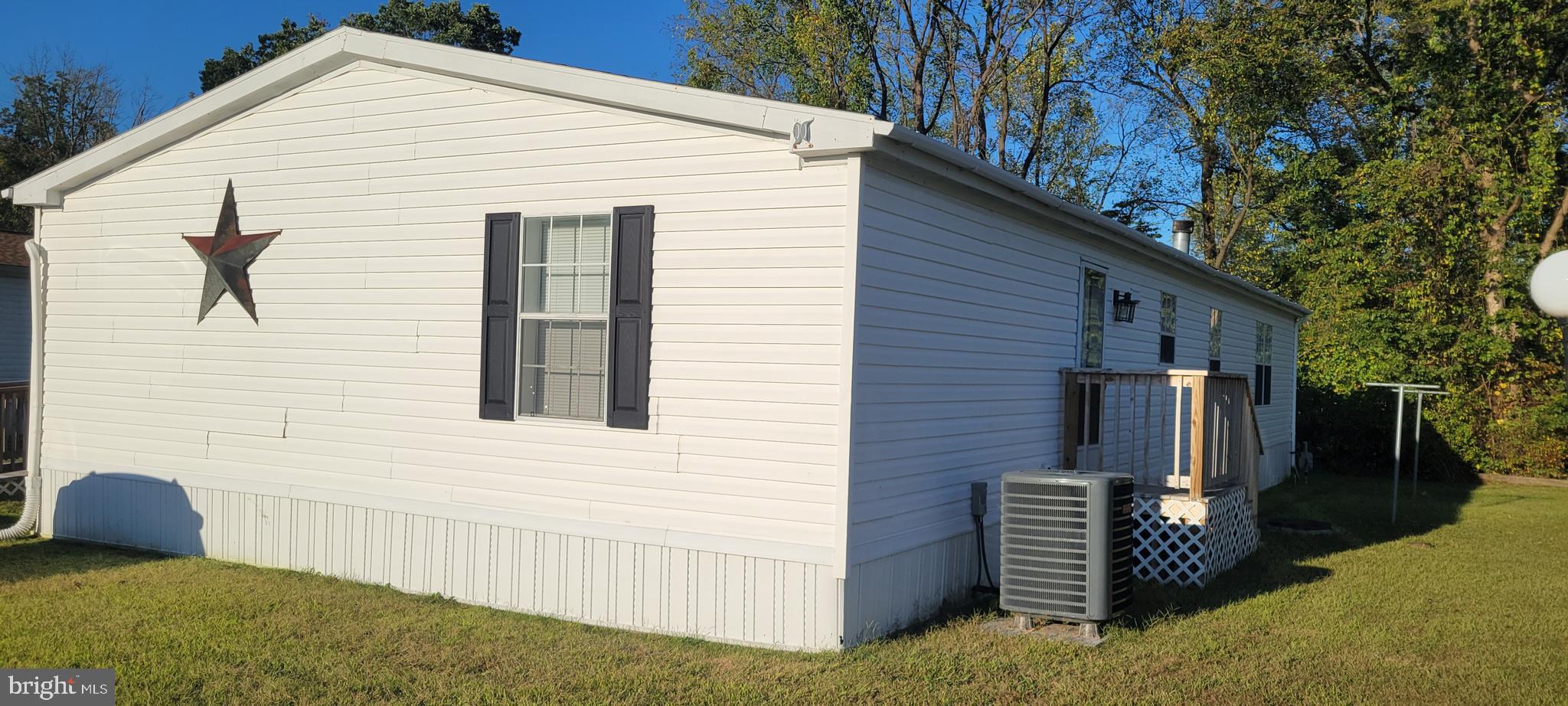 PLEASANT HILLS TR - Residential