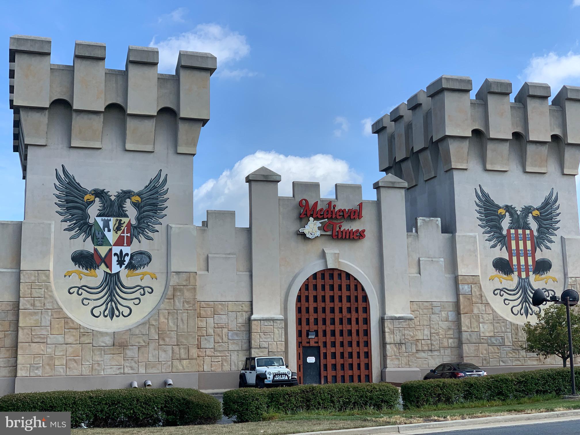 ARUNDEL GROVE - Residential