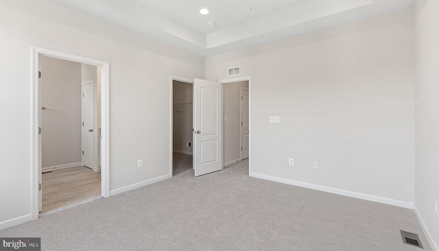 ARUNDEL GROVE - Residential