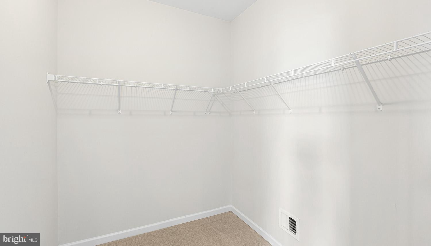 ARUNDEL GROVE - Residential