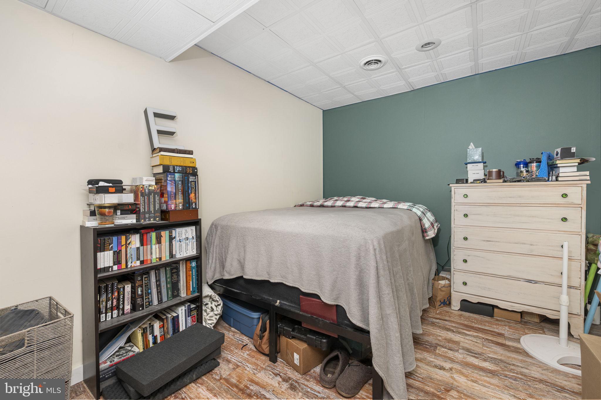 HEATHER FIELDS - Residential