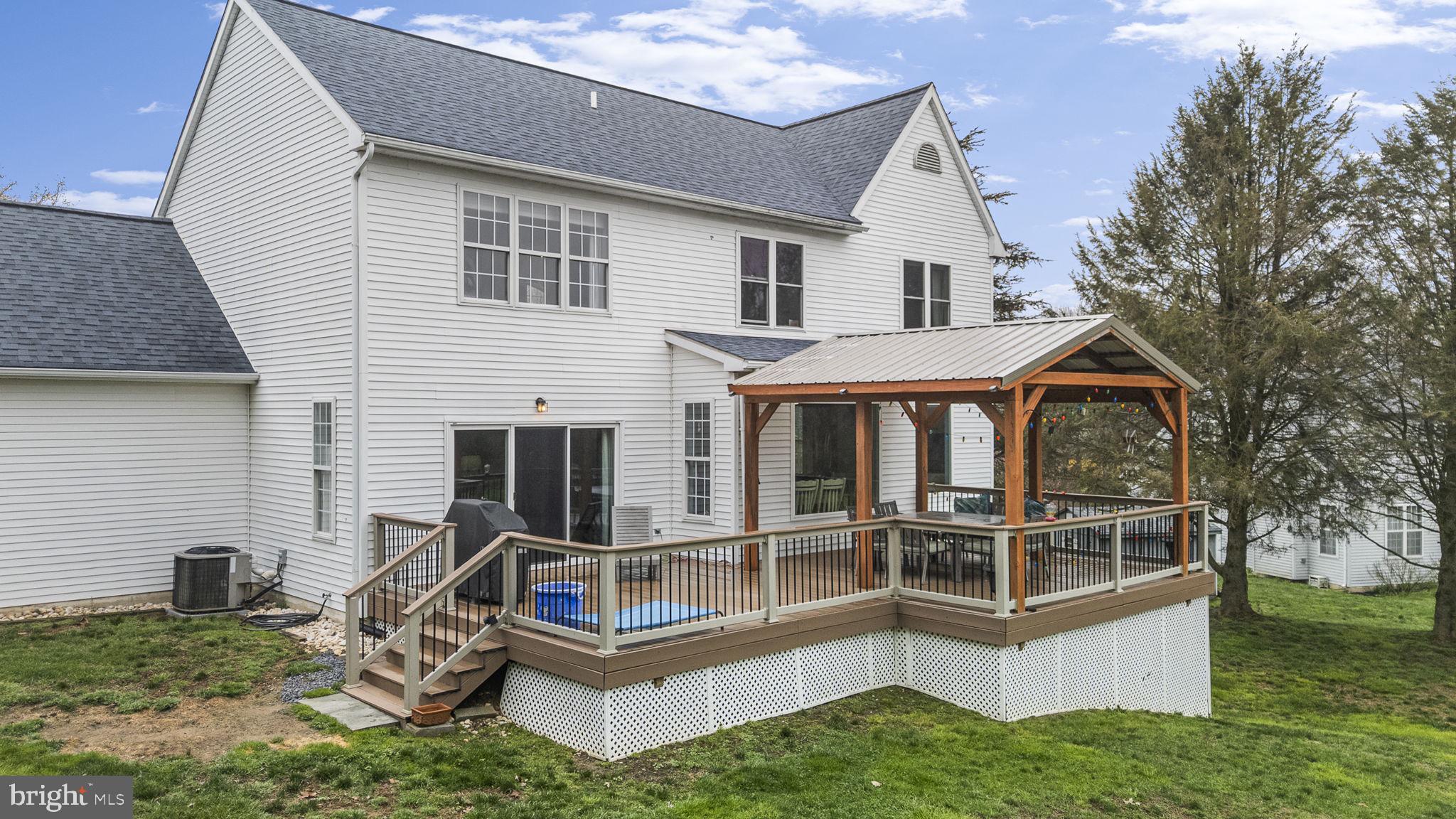 HEATHER FIELDS - Residential