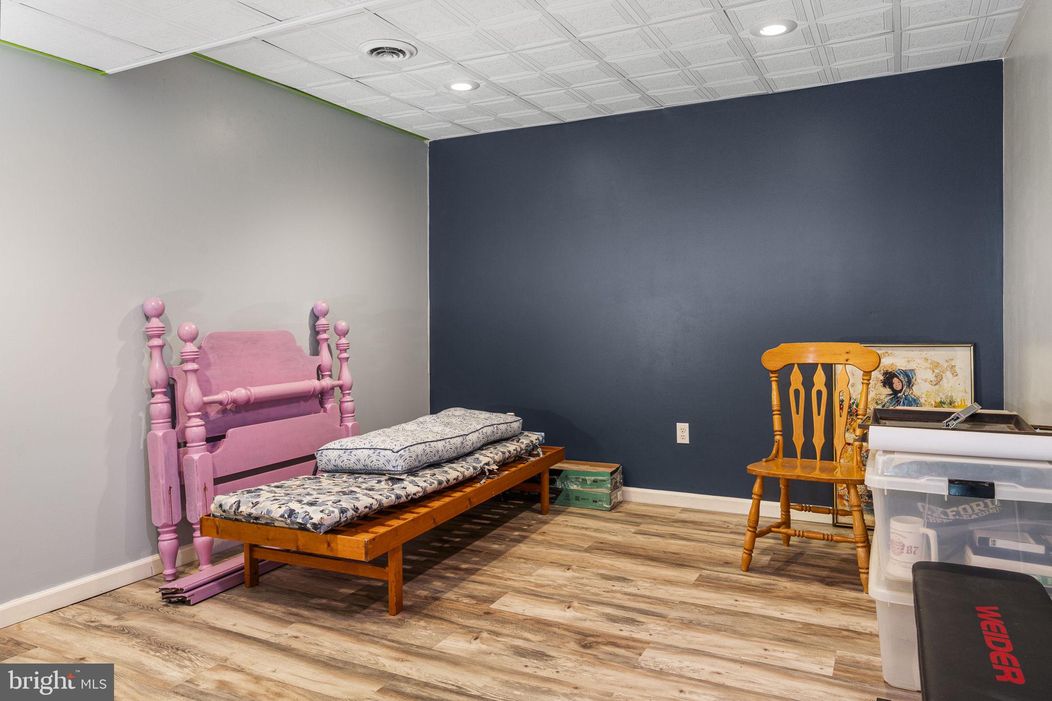 HEATHER FIELDS - Residential