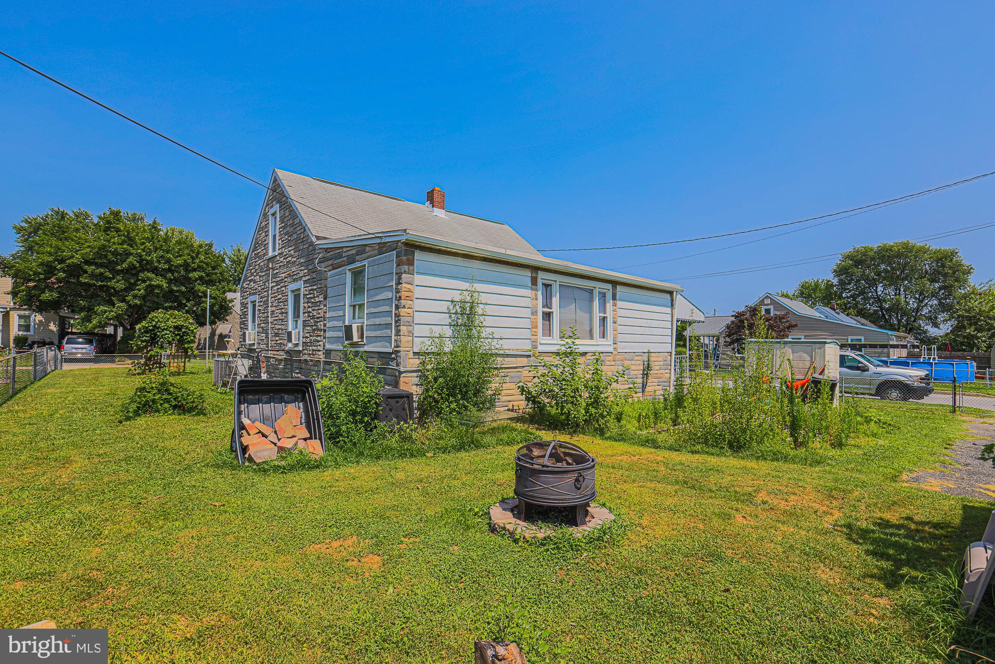 EASTERN TERRACE - Residential