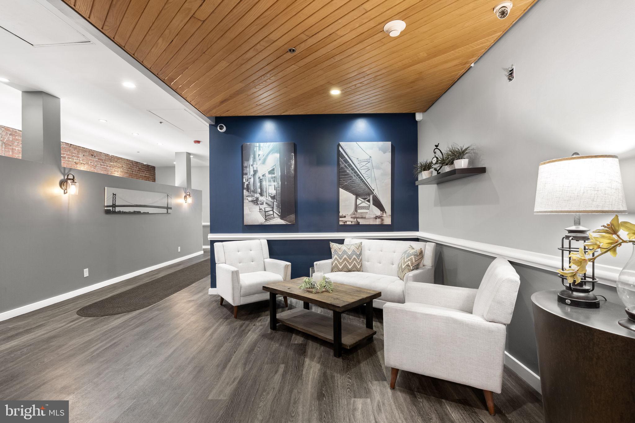 OLD CITY - Residential