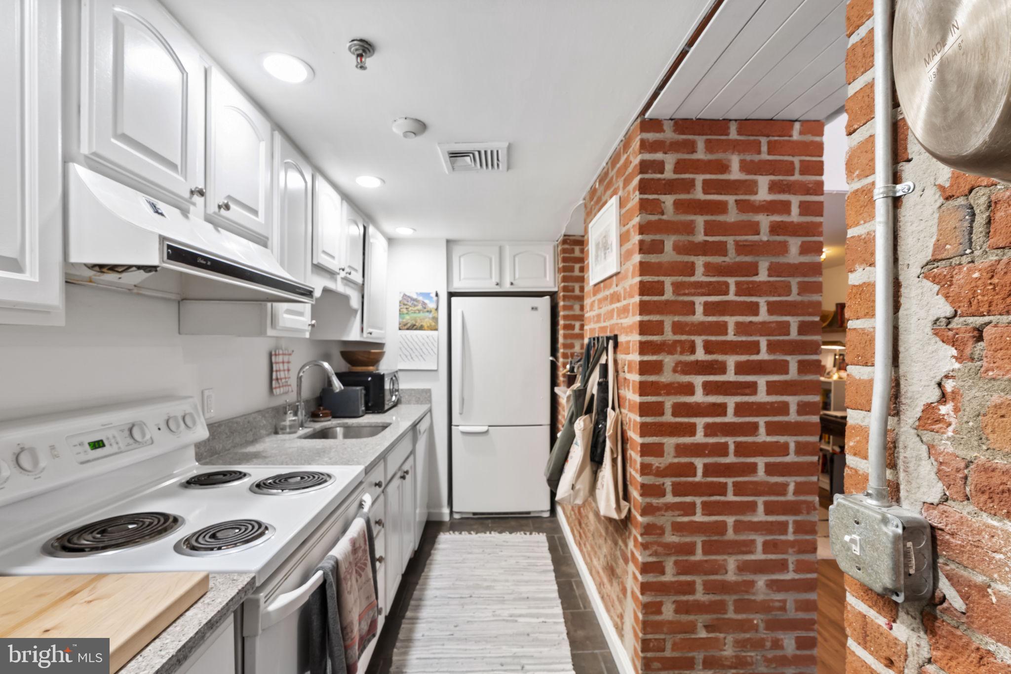 OLD CITY - Residential