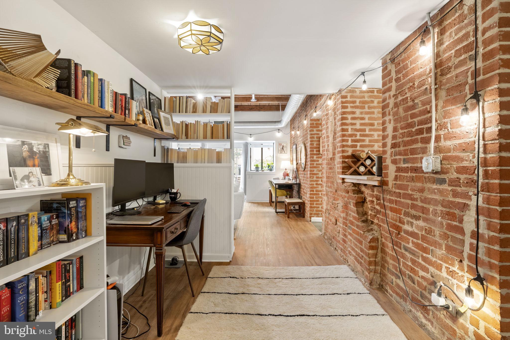 OLD CITY - Residential