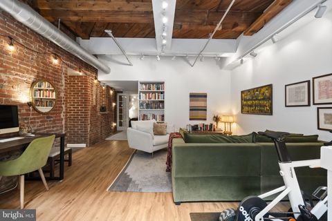 301 RACE STREET 00 C002 PHILADELPHIA PA 19106