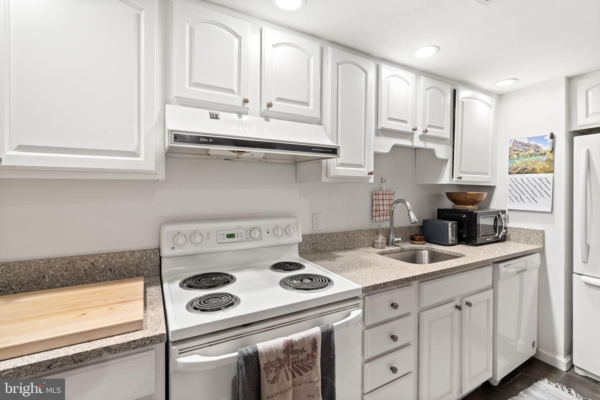 OLD CITY - Residential