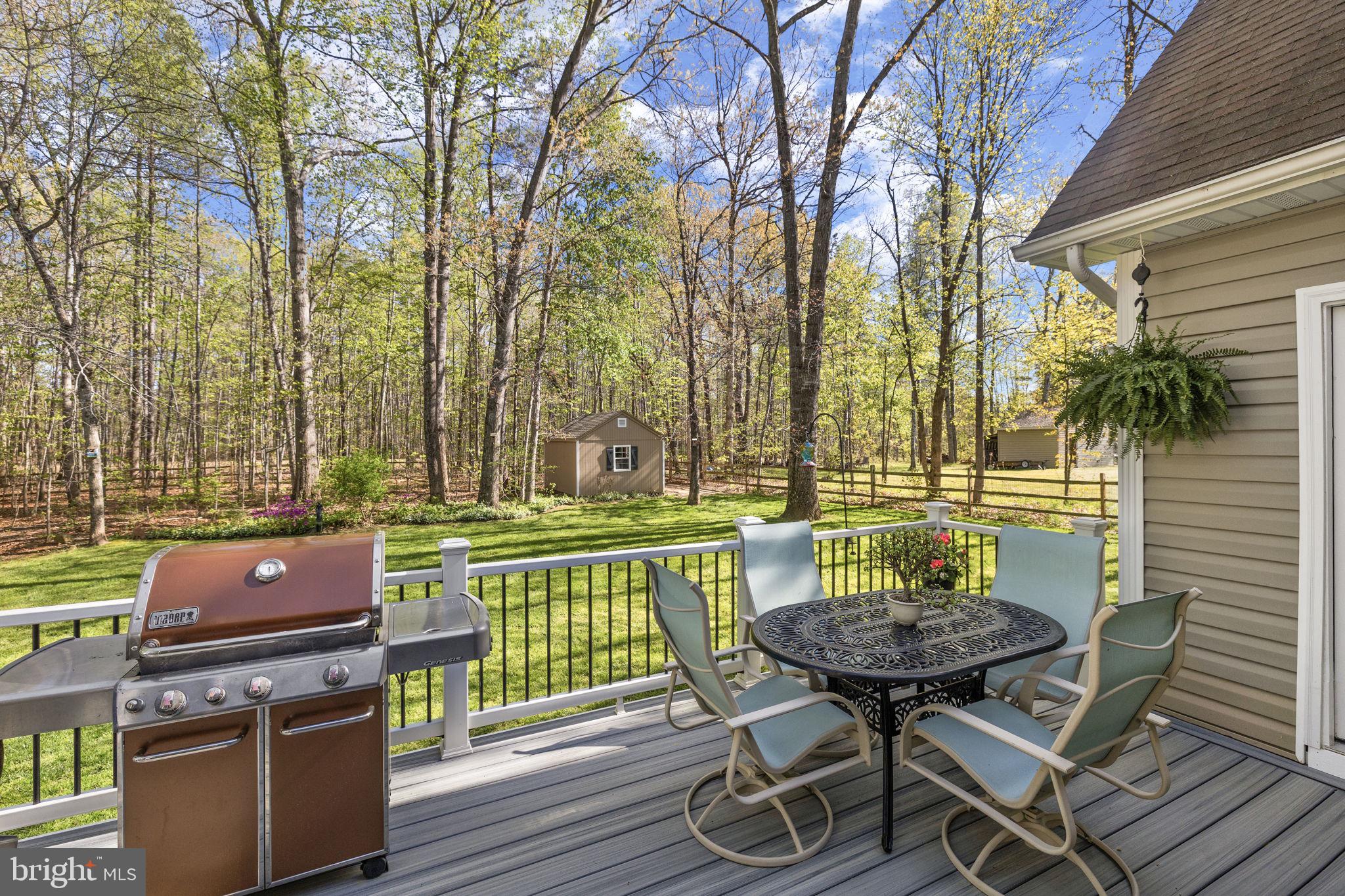 ROCKLAND CREEK ESTATES - Residential