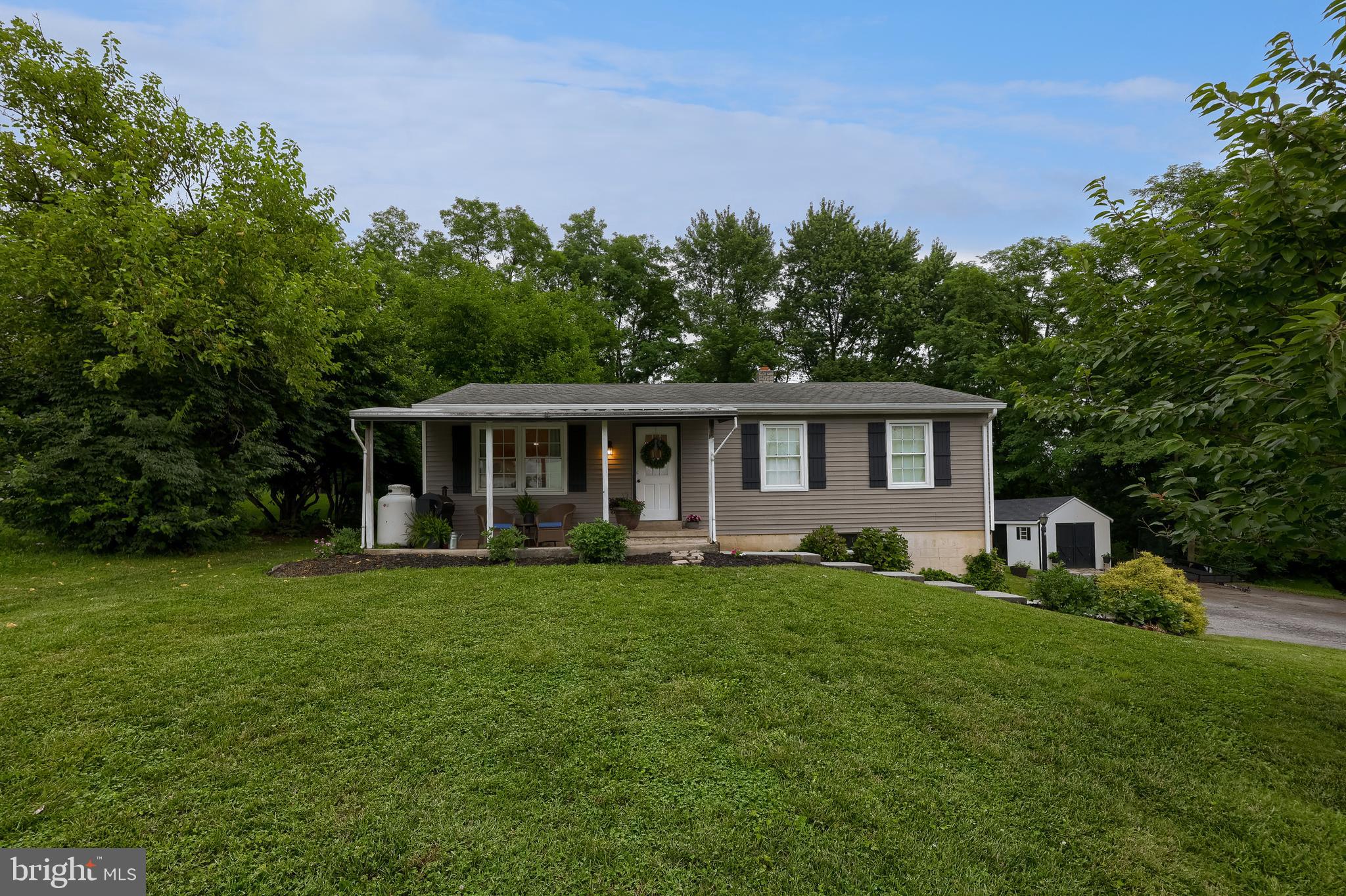 210 PROSPECT HILL