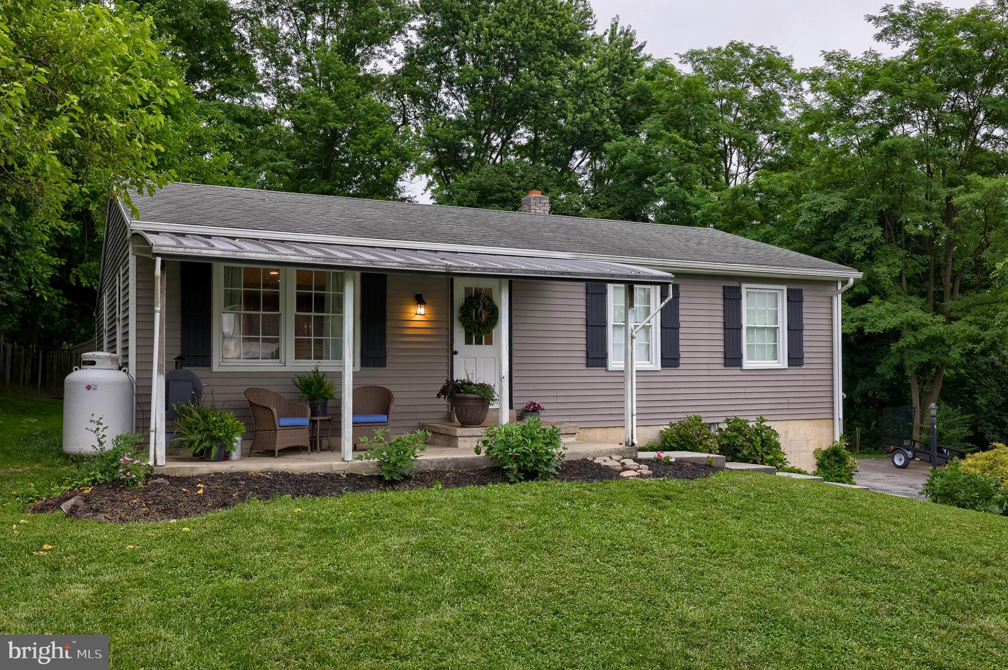 210 PROSPECT HILL