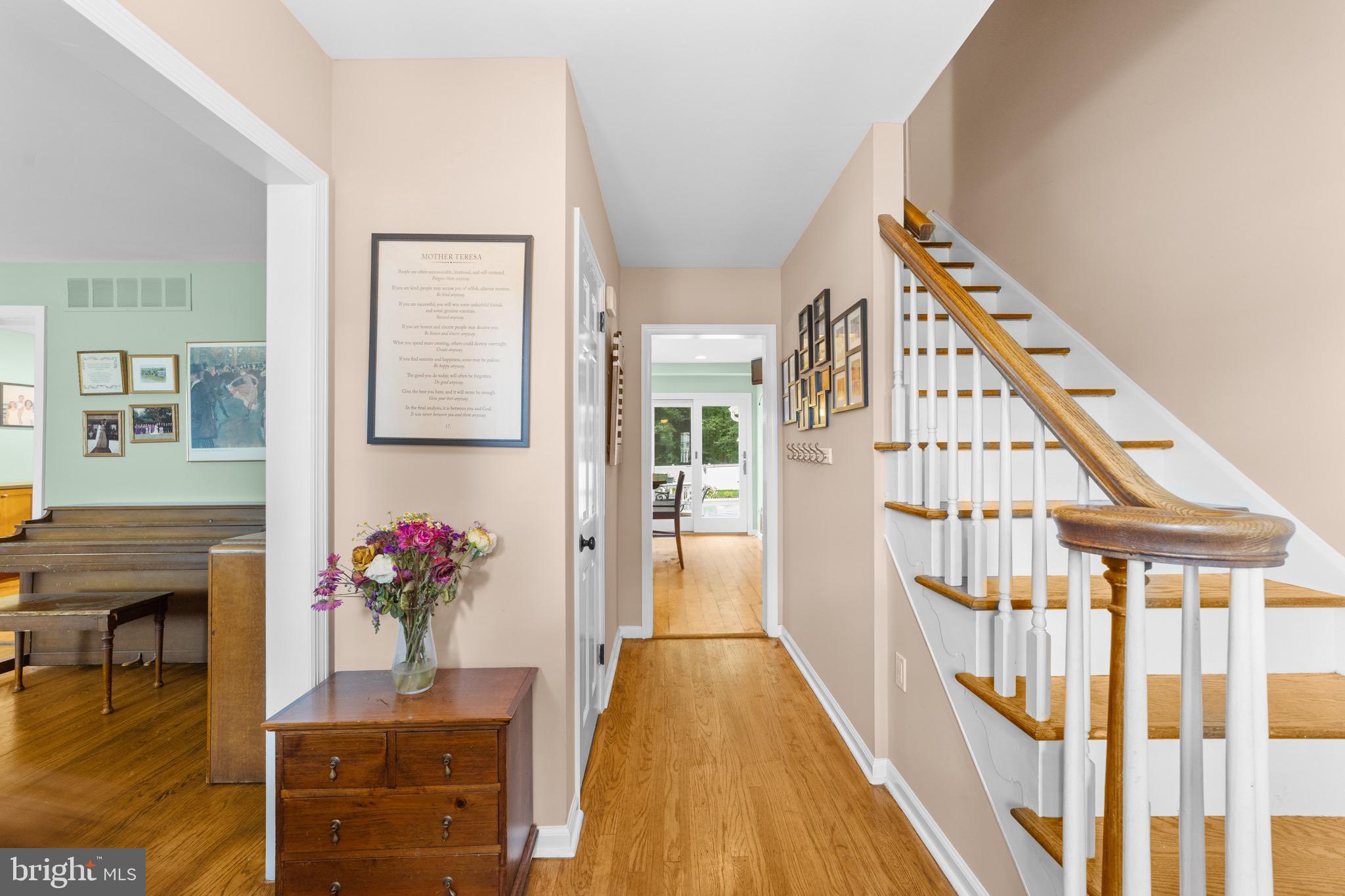 238 ST DAVID DRIVE
