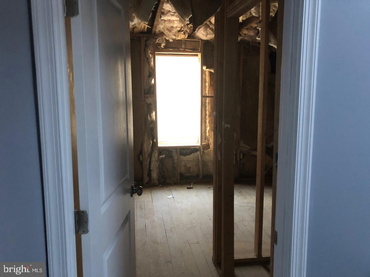 FRANKLIN SQUARE HISTORIC DISTRICT - Residential