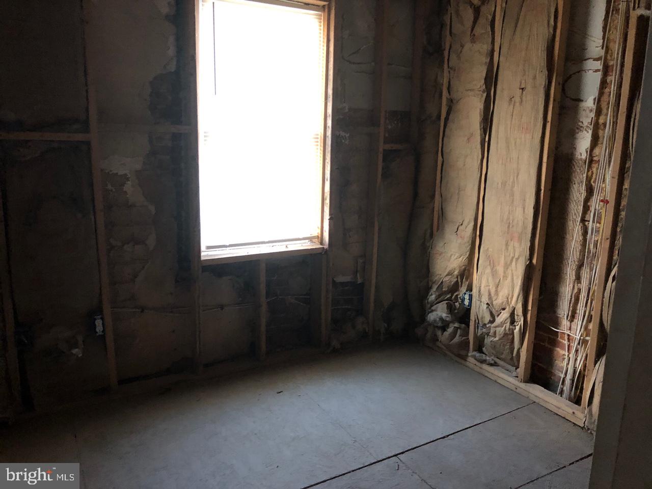 FRANKLIN SQUARE HISTORIC DISTRICT - Residential