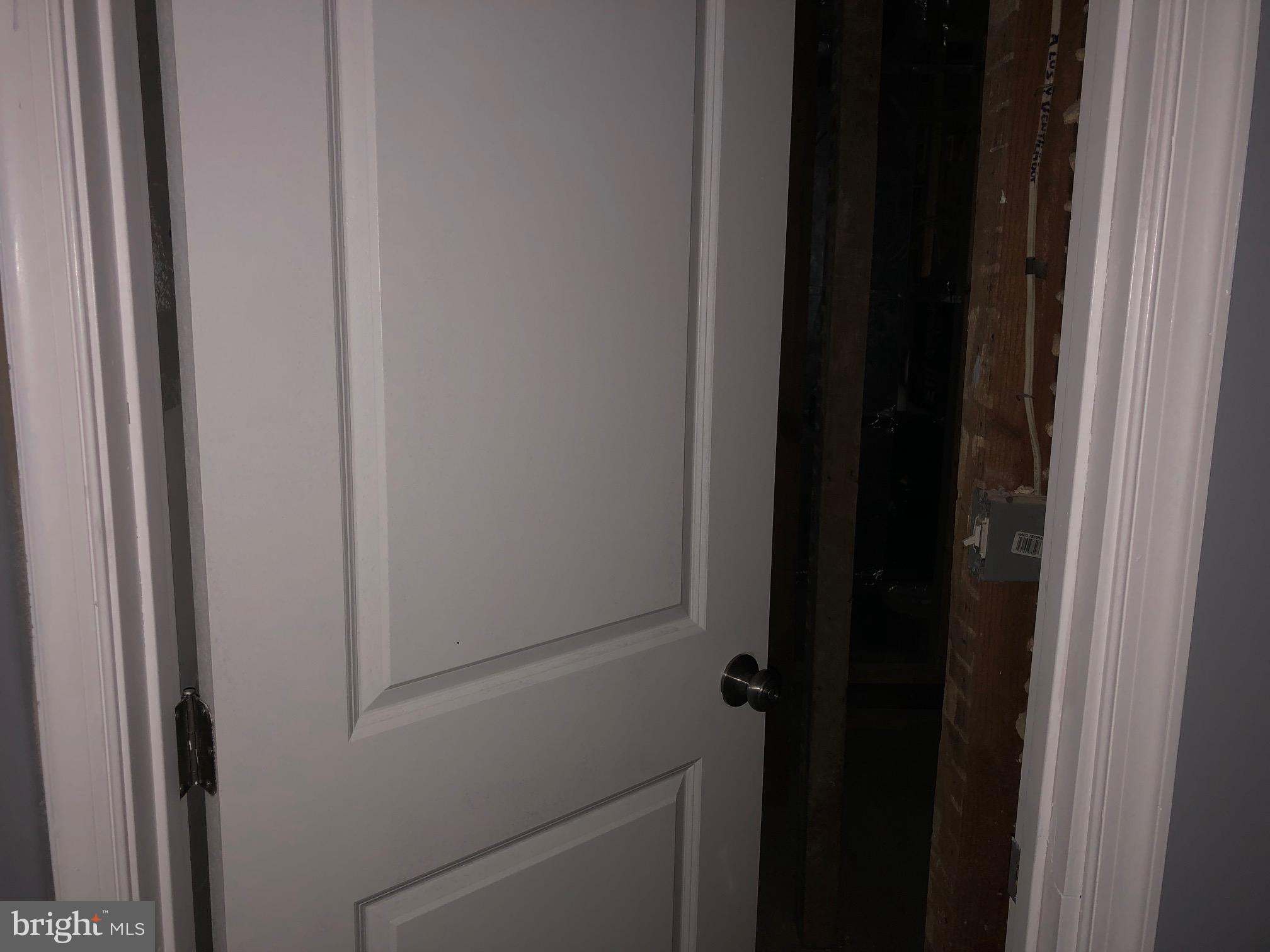 FRANKLIN SQUARE HISTORIC DISTRICT - Residential