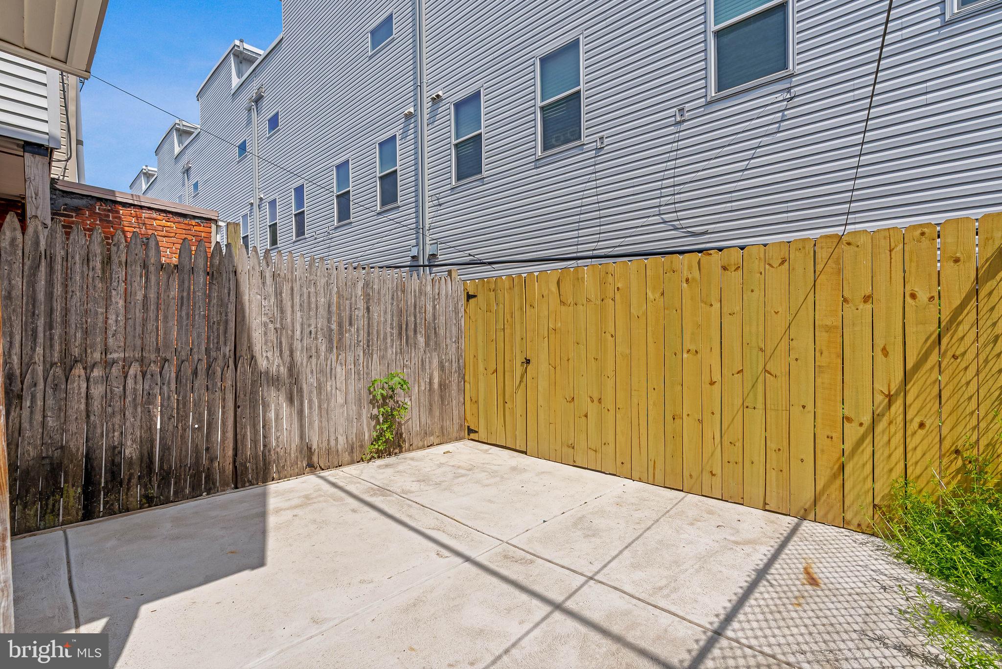 GRAYS FERRY - Residential