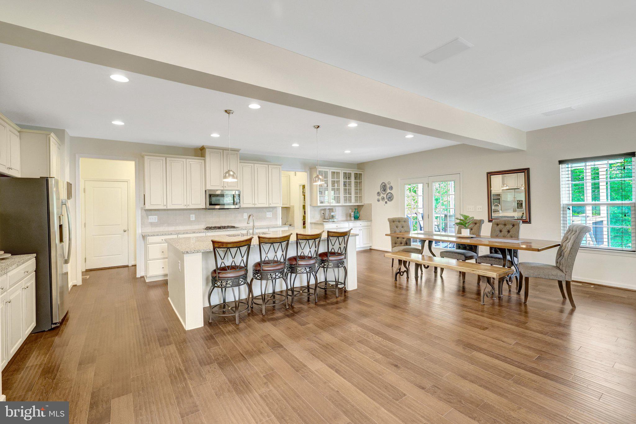 26114 JAWAHER PLACE