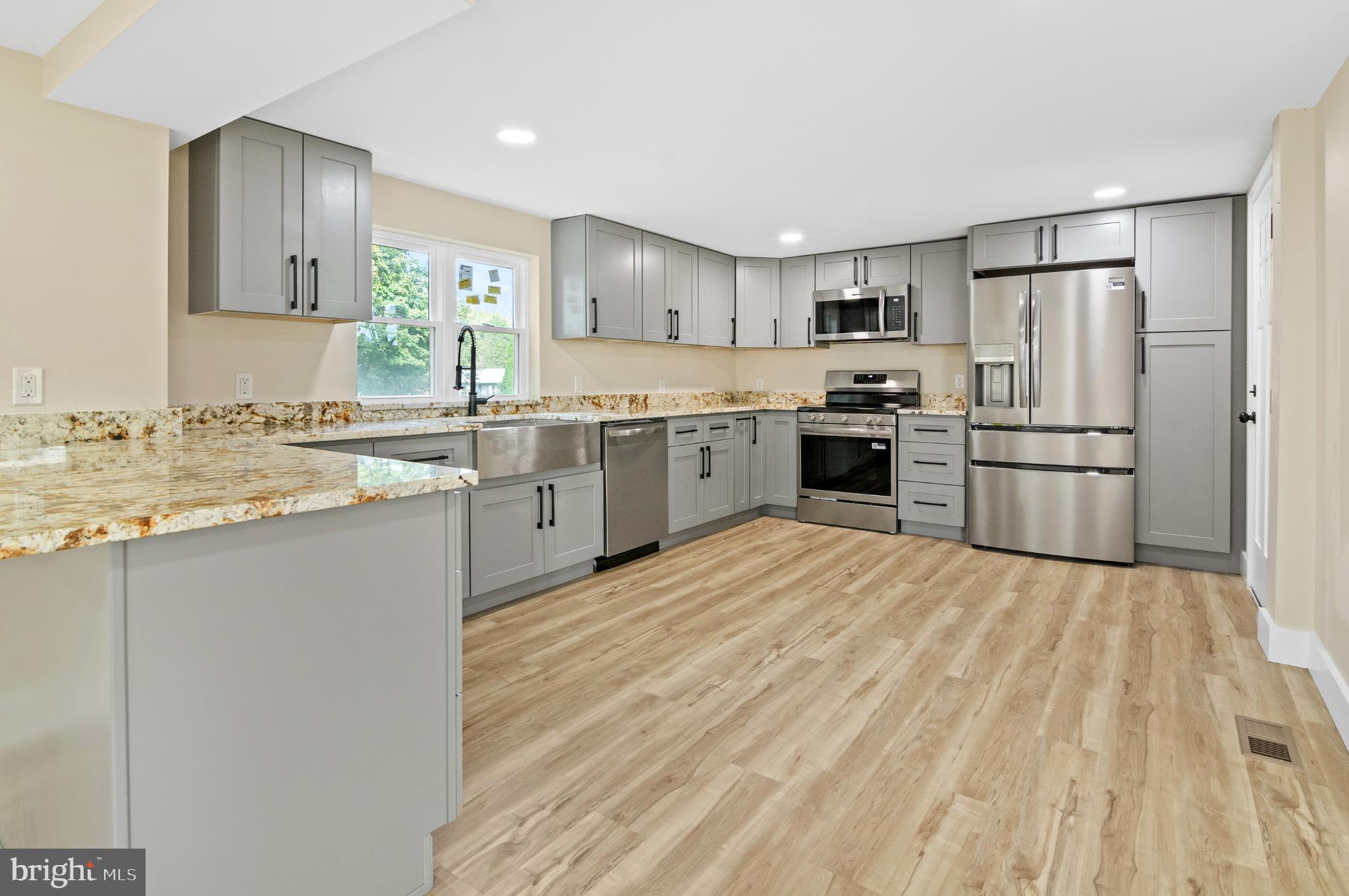 COLORA - Residential