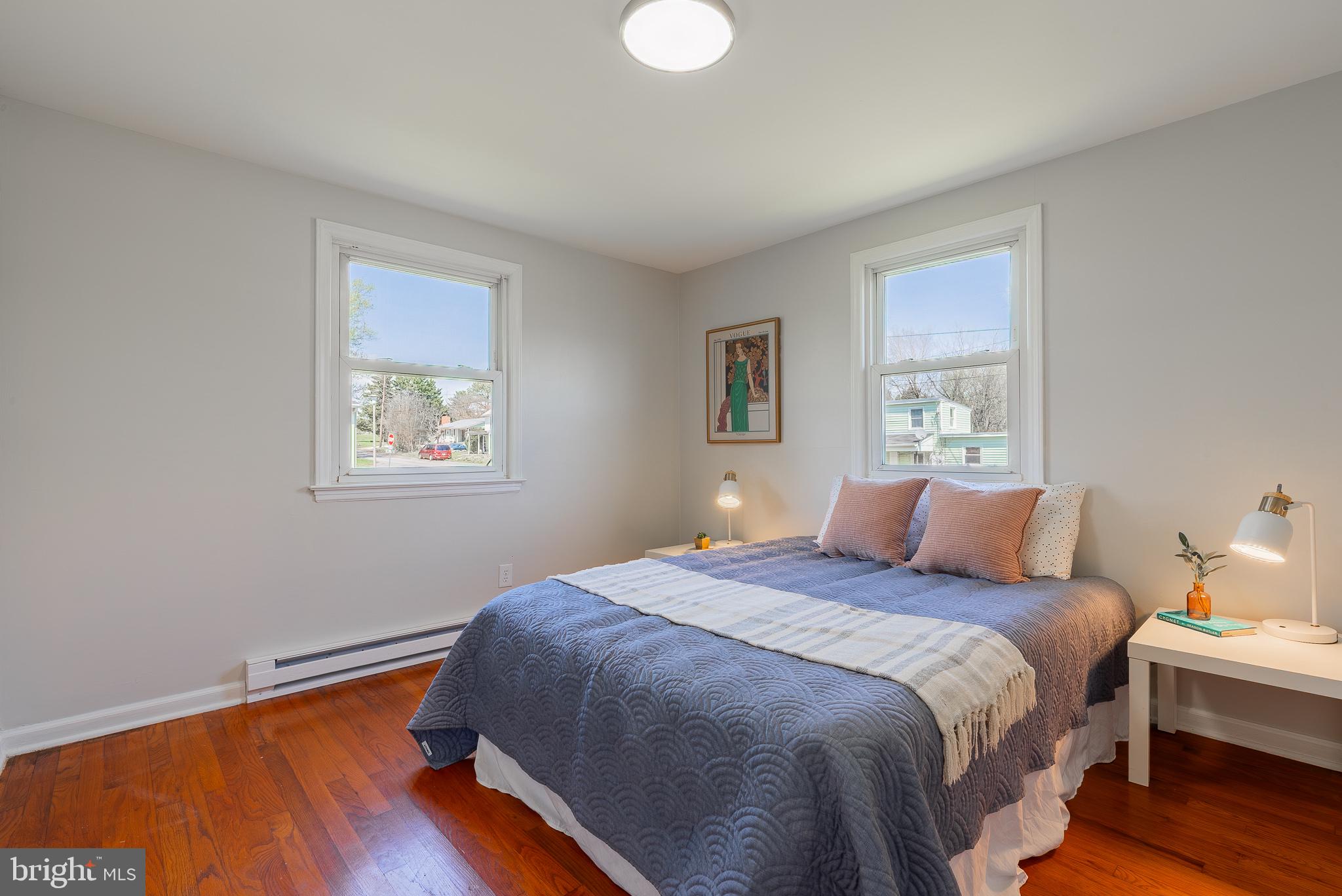 DUTCH LANE - Residential