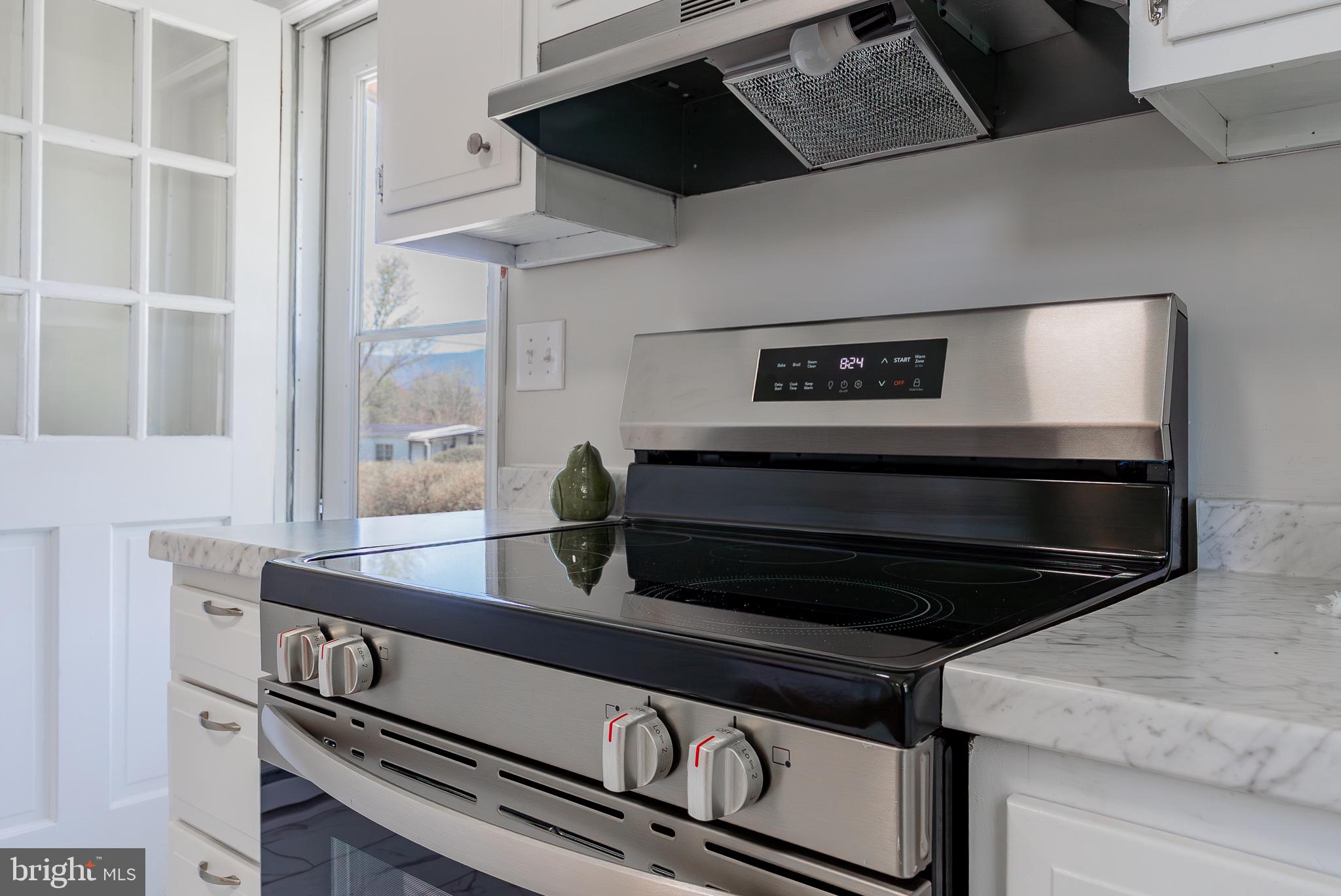 DUTCH LANE - Residential