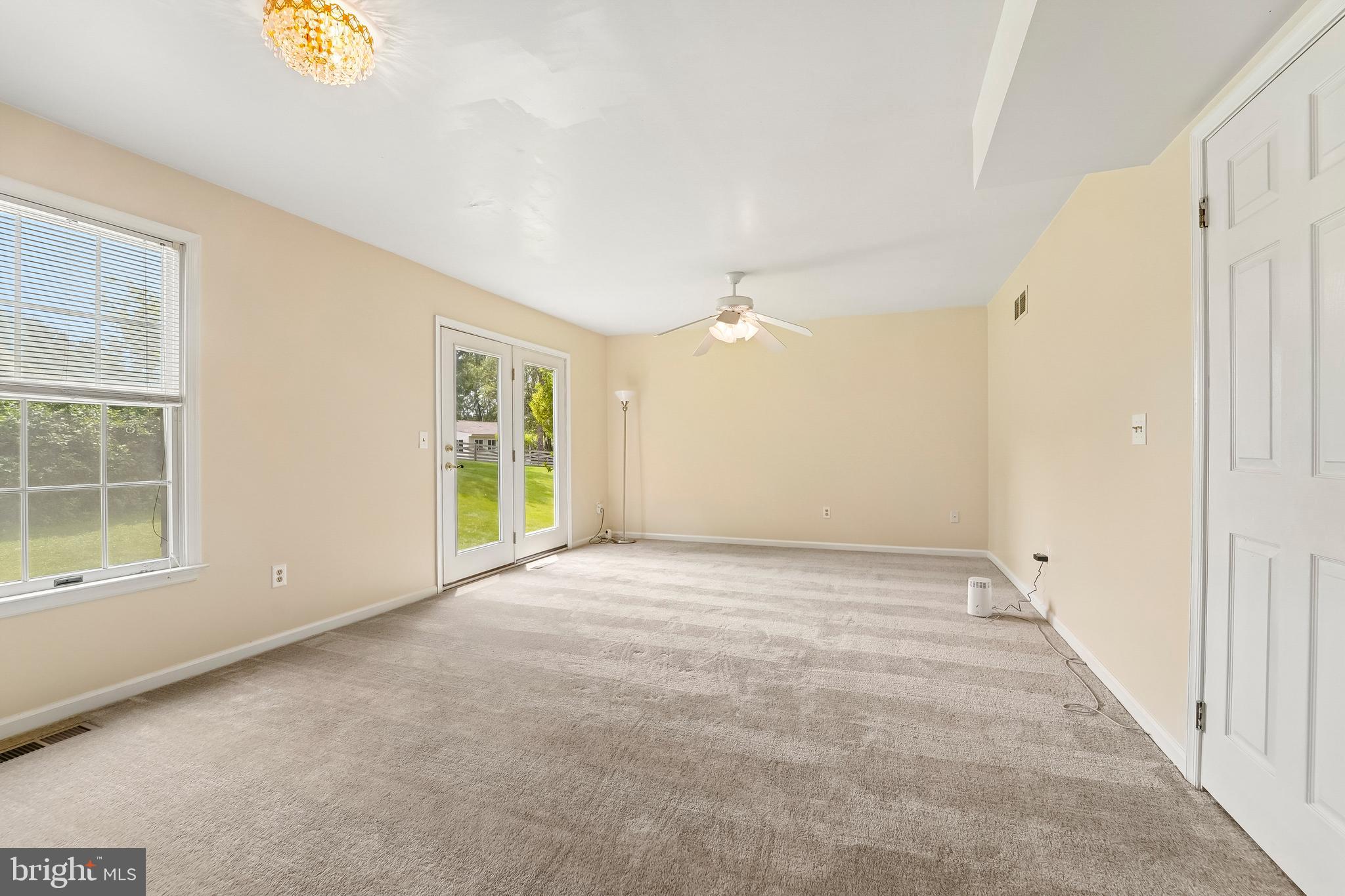 4820 LAUREN COURT