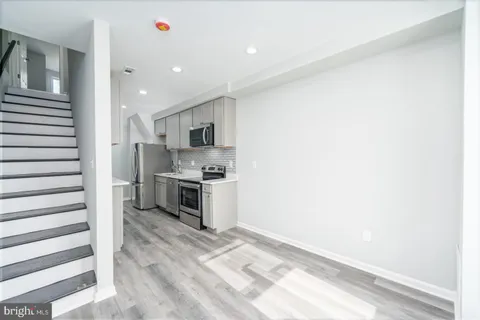 MLS: MDBA2143718