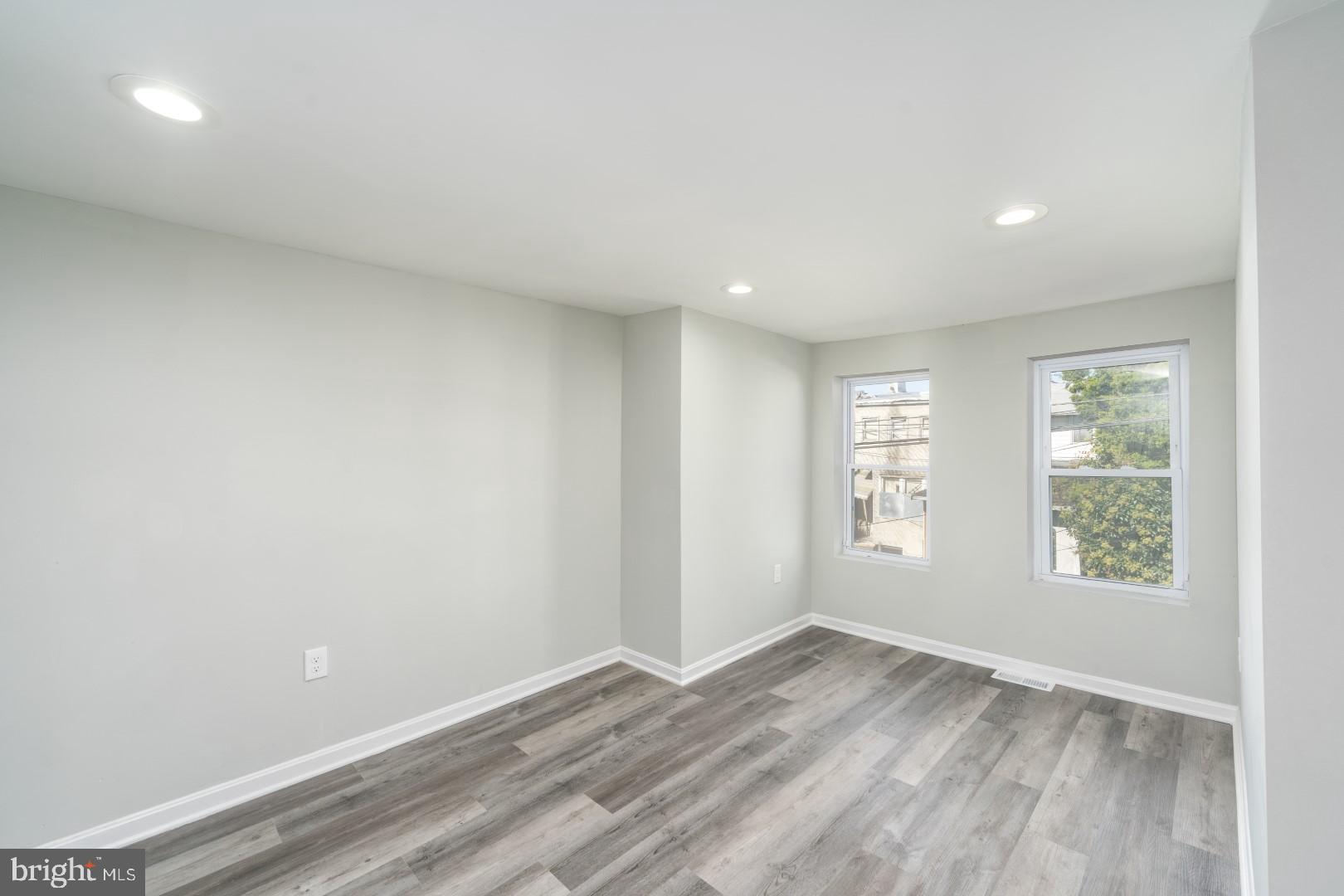 WASHINGTON VILLAGE - Residential Lease