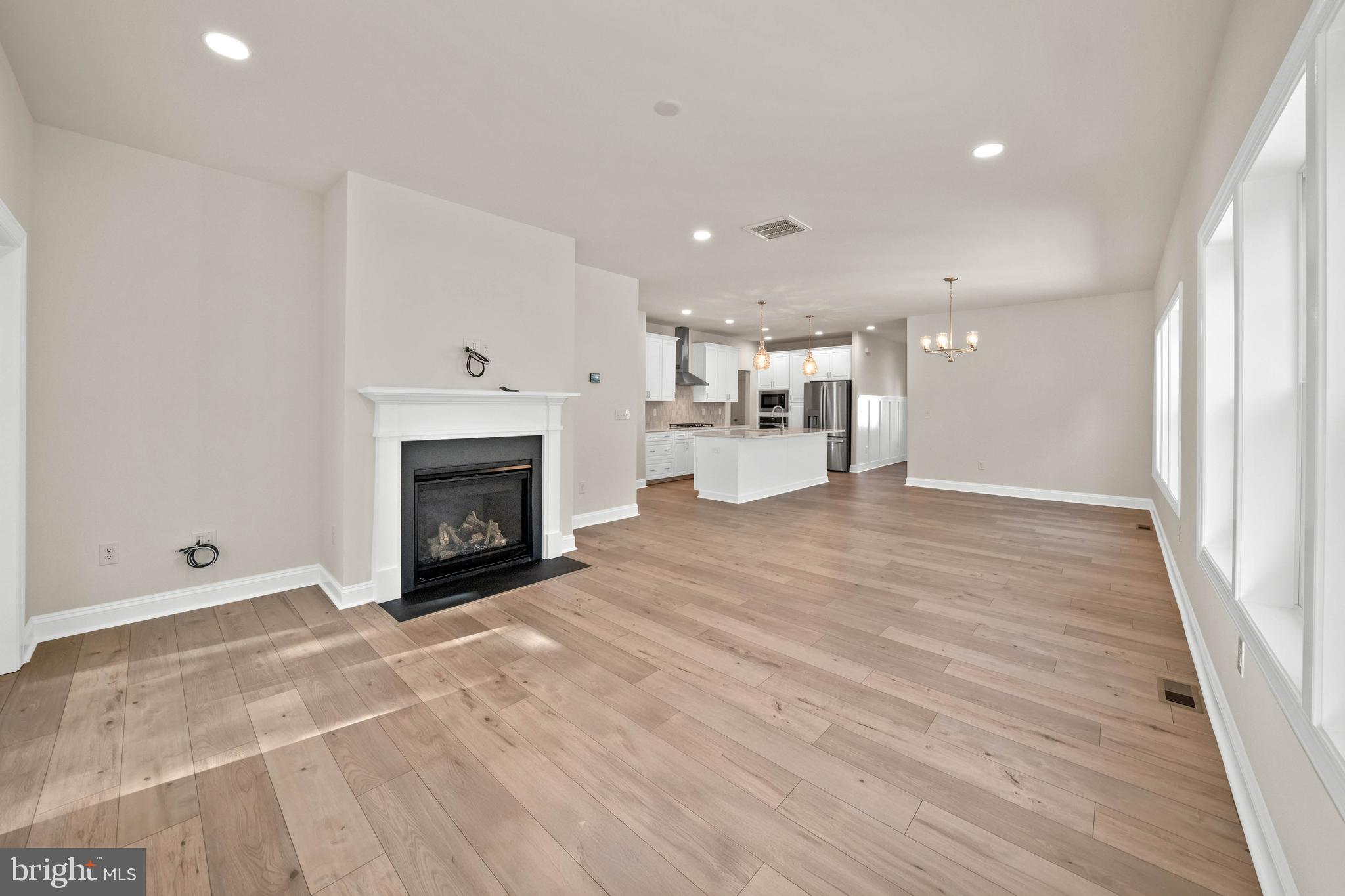 33766 CATCHING COVE CT LOT 23