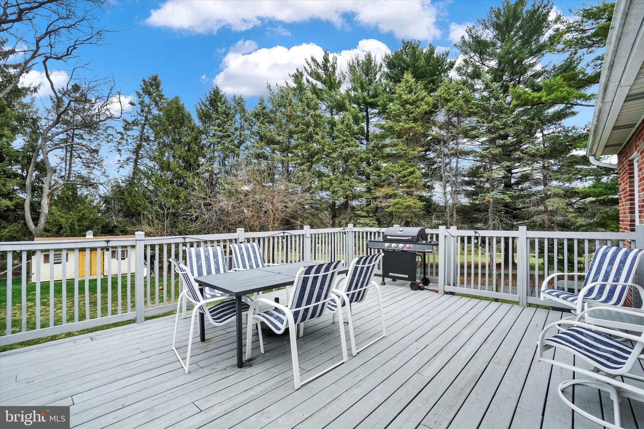 WINDSOR - Residential