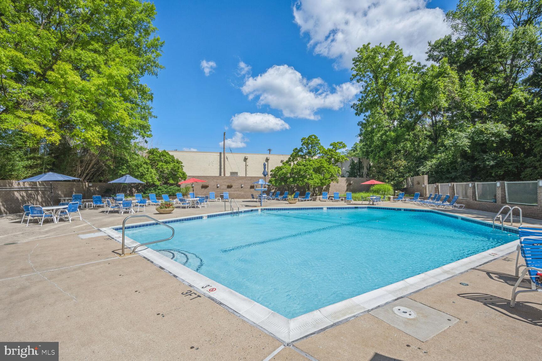 KENWOOD - Residential