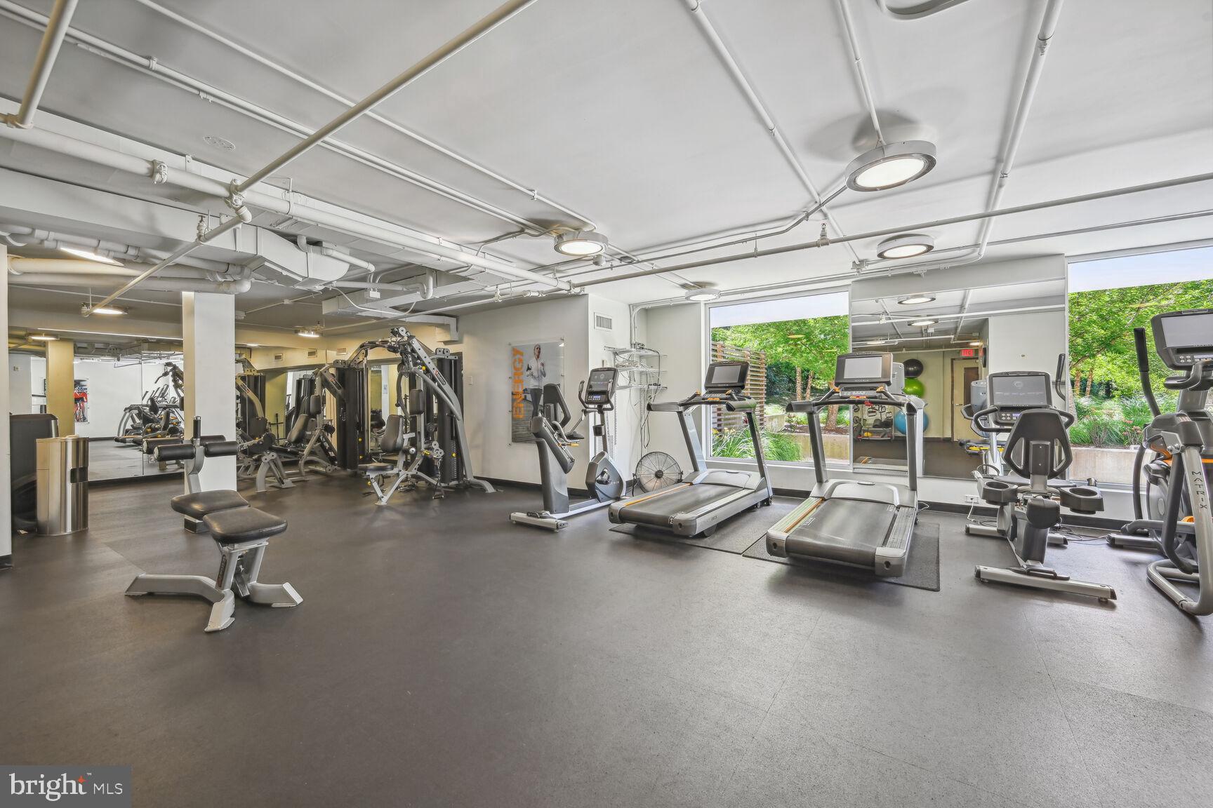 KENWOOD - Residential