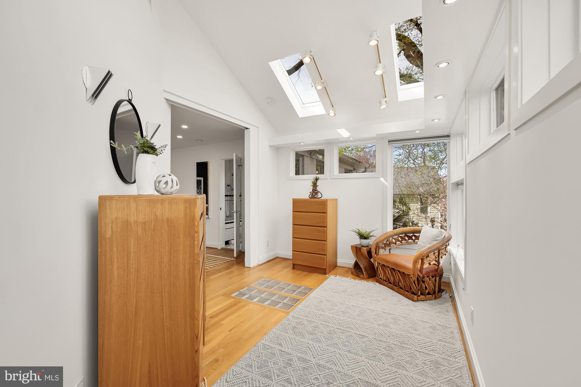 WESTMORELAND HILLS - Residential