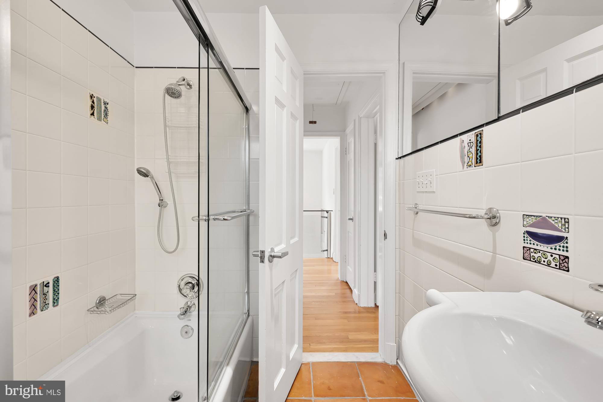 WESTMORELAND HILLS - Residential