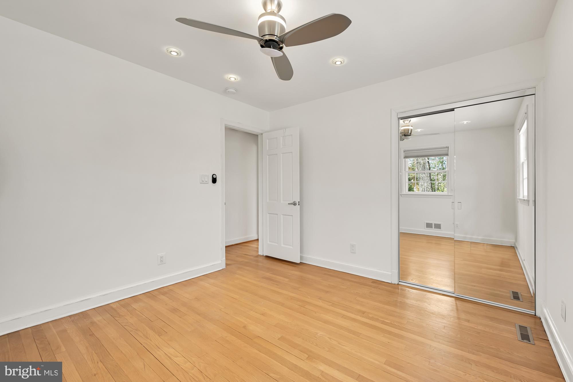 WESTMORELAND HILLS - Residential