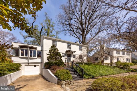 Photo of 5305 Duvall Drive, Bethesda, MD 20816 (MLS # MDMC2124368)