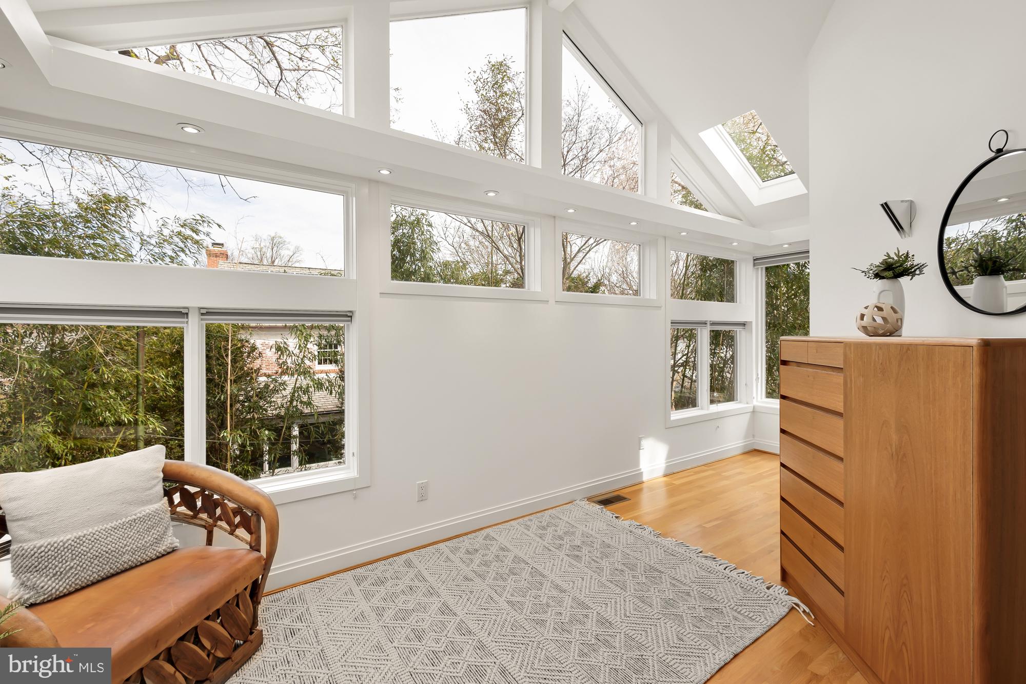 WESTMORELAND HILLS - Residential