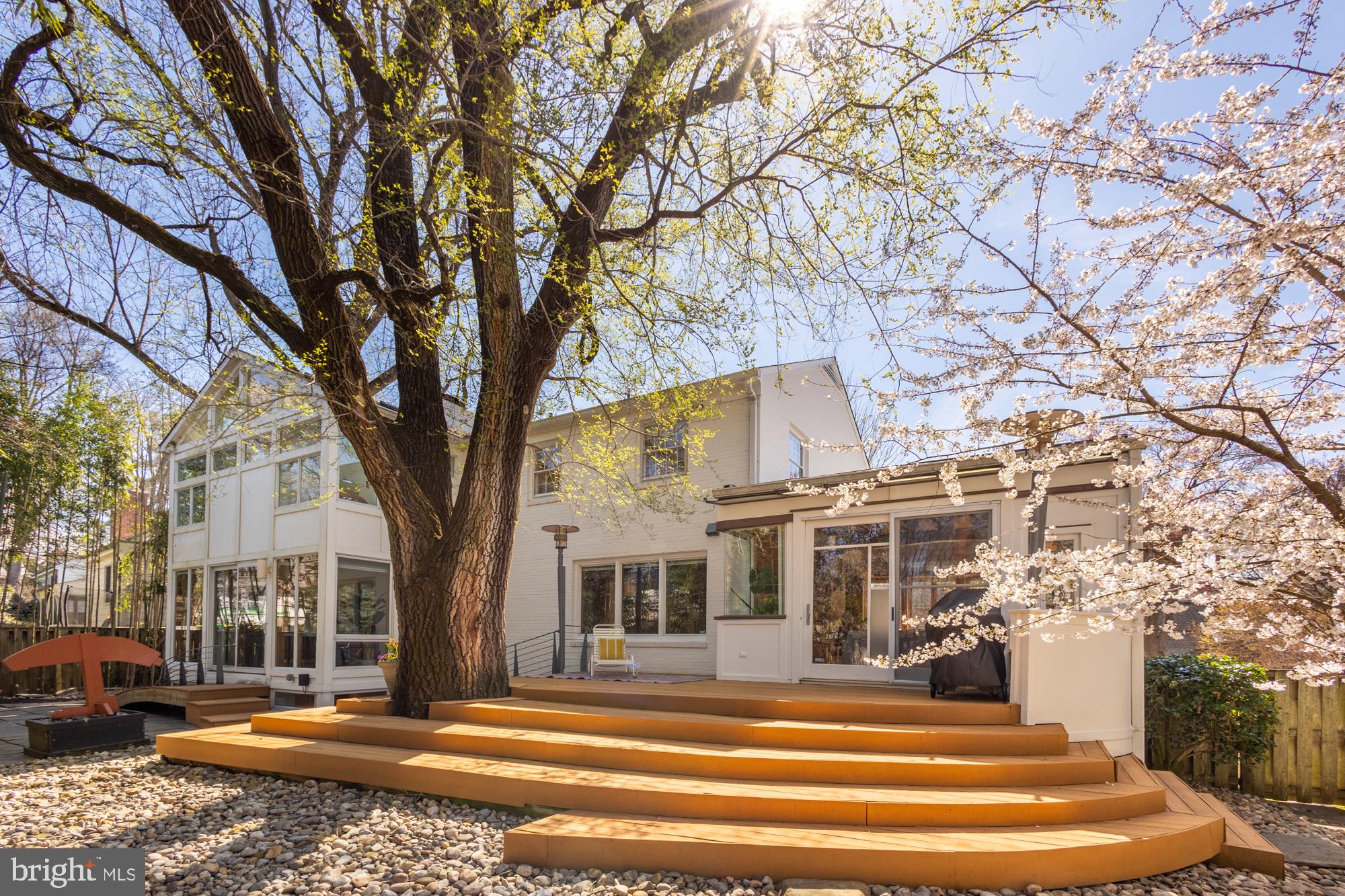 WESTMORELAND HILLS - Residential