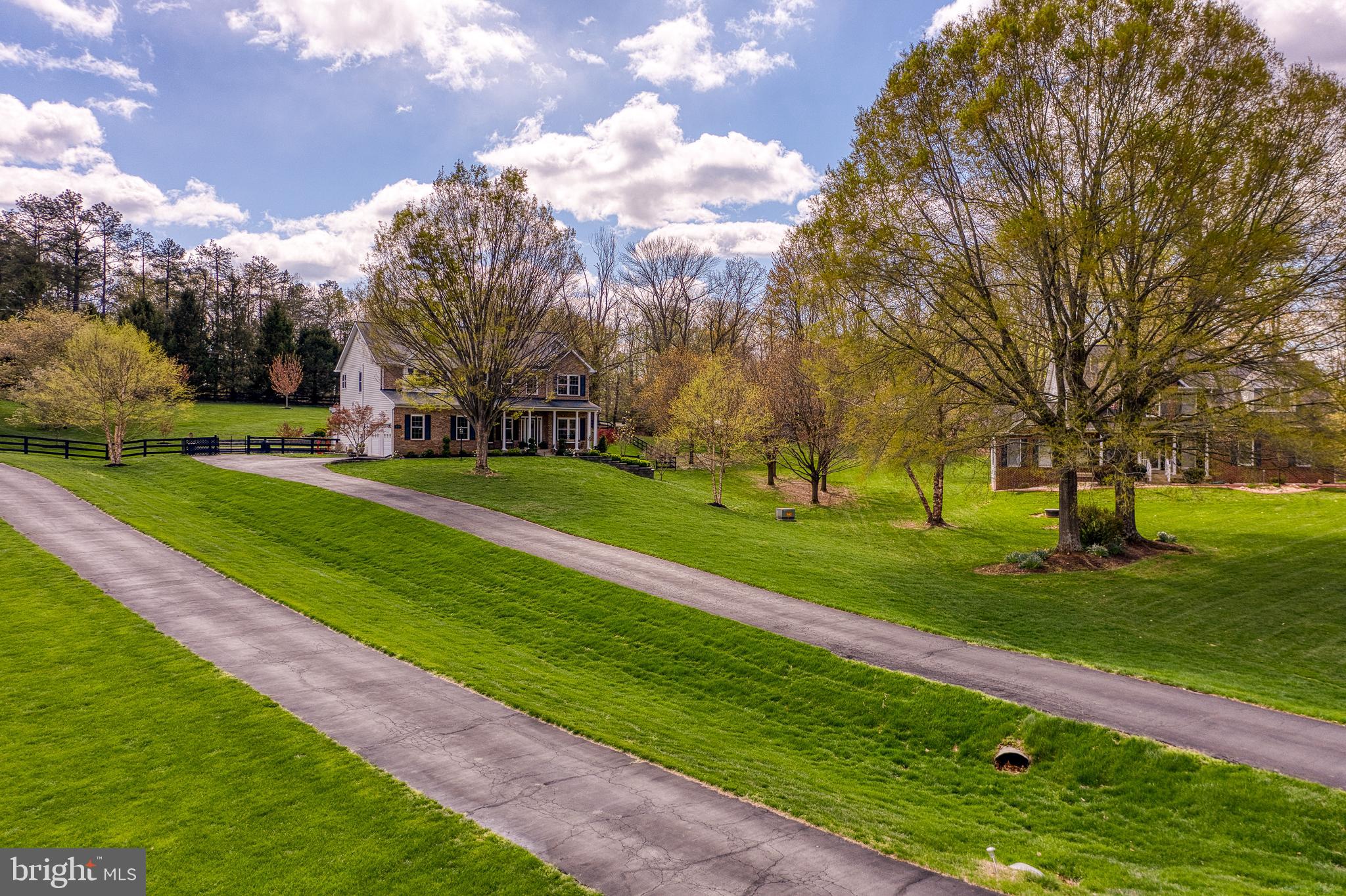 MISTY RUN ESTATES - Residential